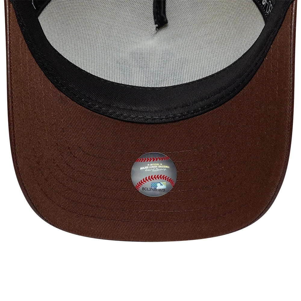 NEW ERA CAPPELLO 9FORTY M-Crown A-Frame NEW YORK Yankees Womens MLB Fabric Mix Beige Adjustable