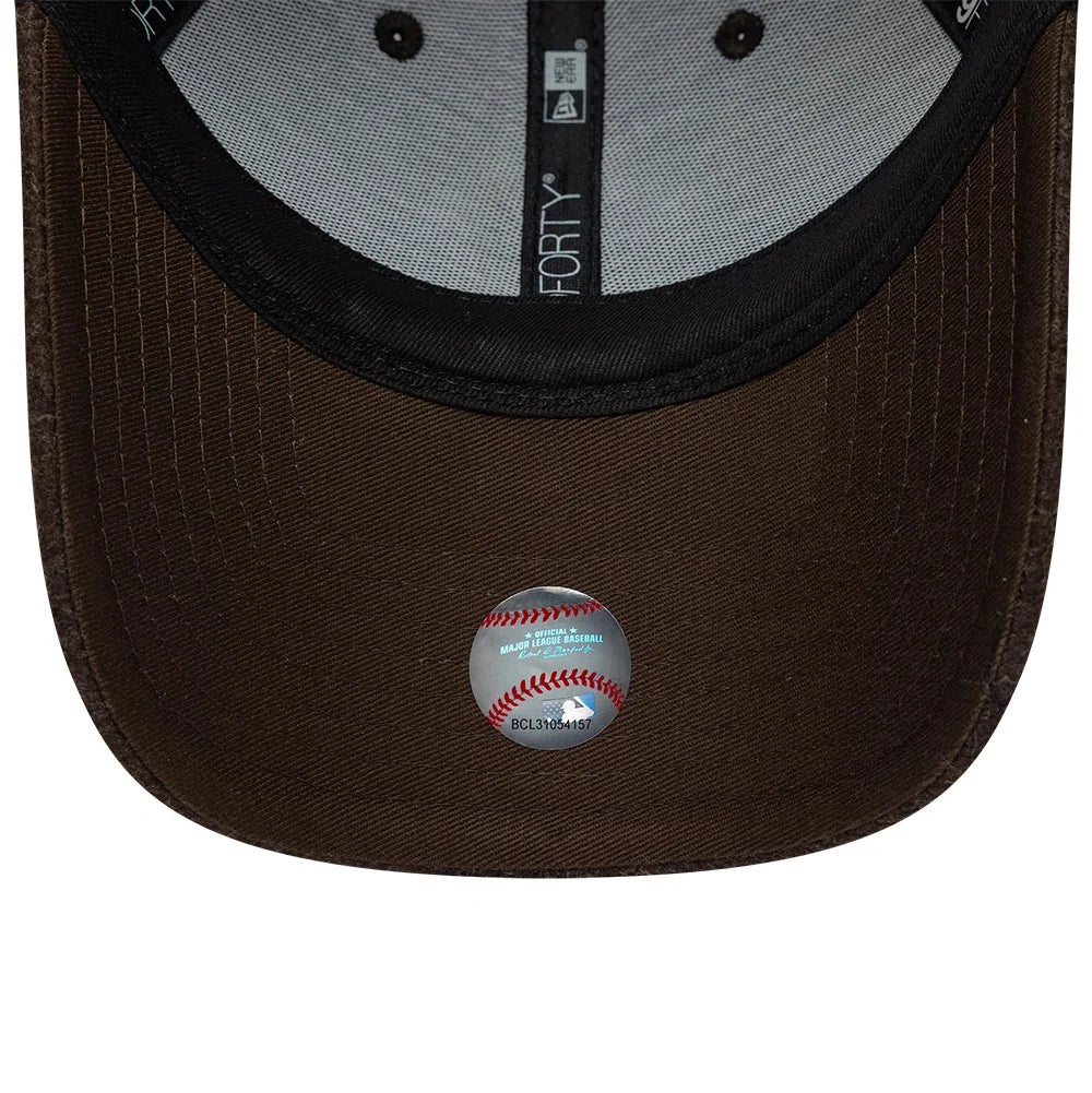 new era cappello 9FORTY New York Yankees MLB Winter Brown Adjustable