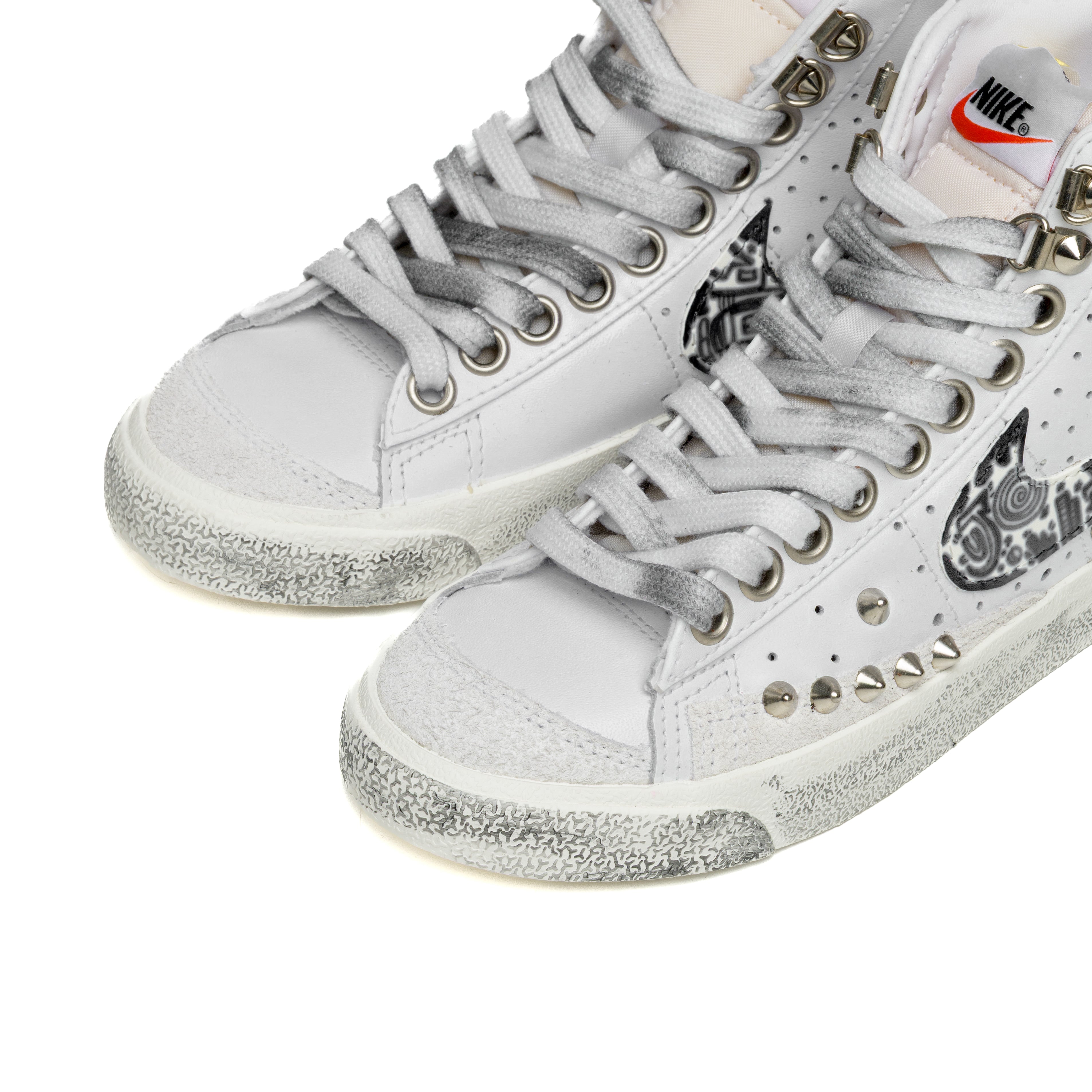 BLAZER SWOOSH GRAFFITI