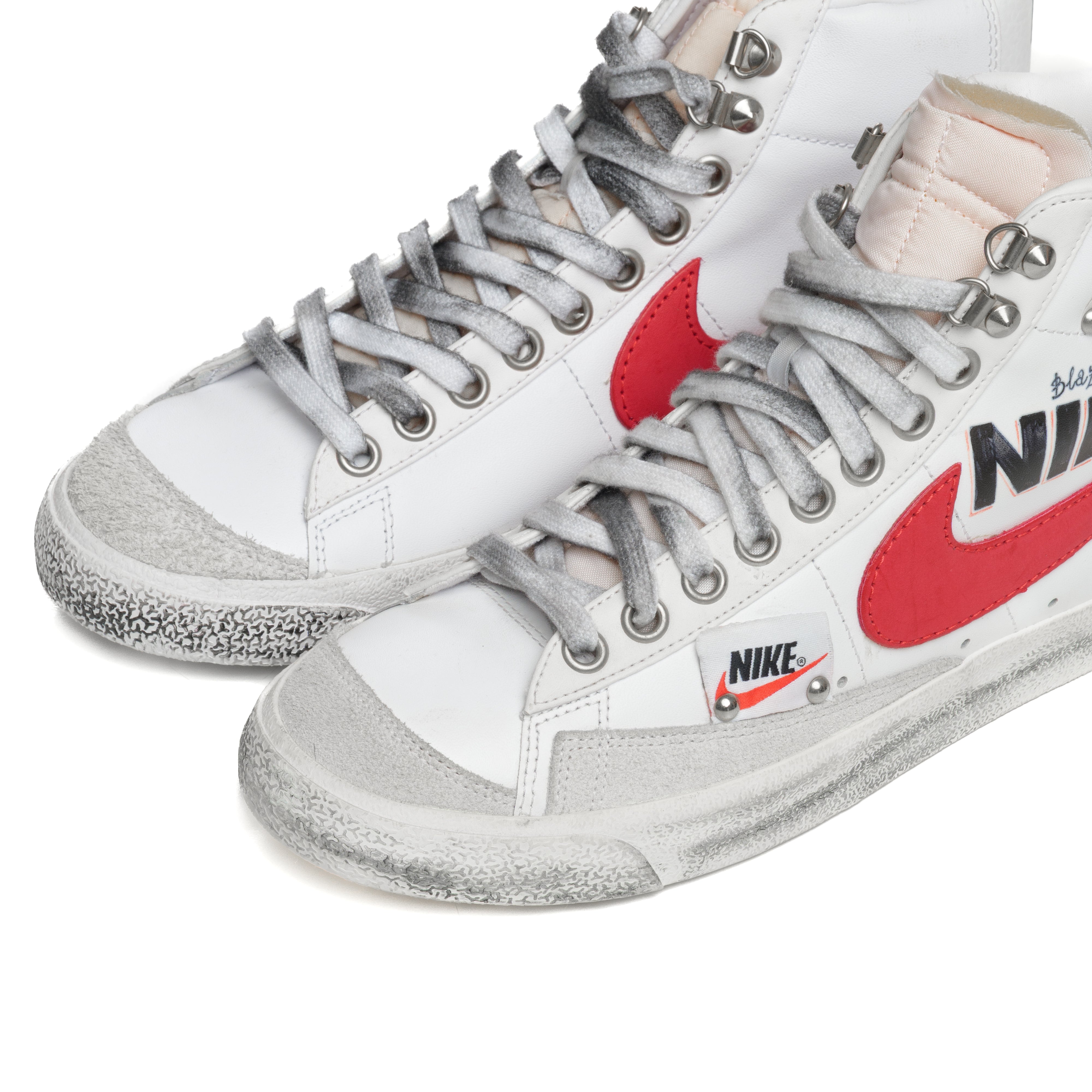 BLAZER LABELS RED EDITION