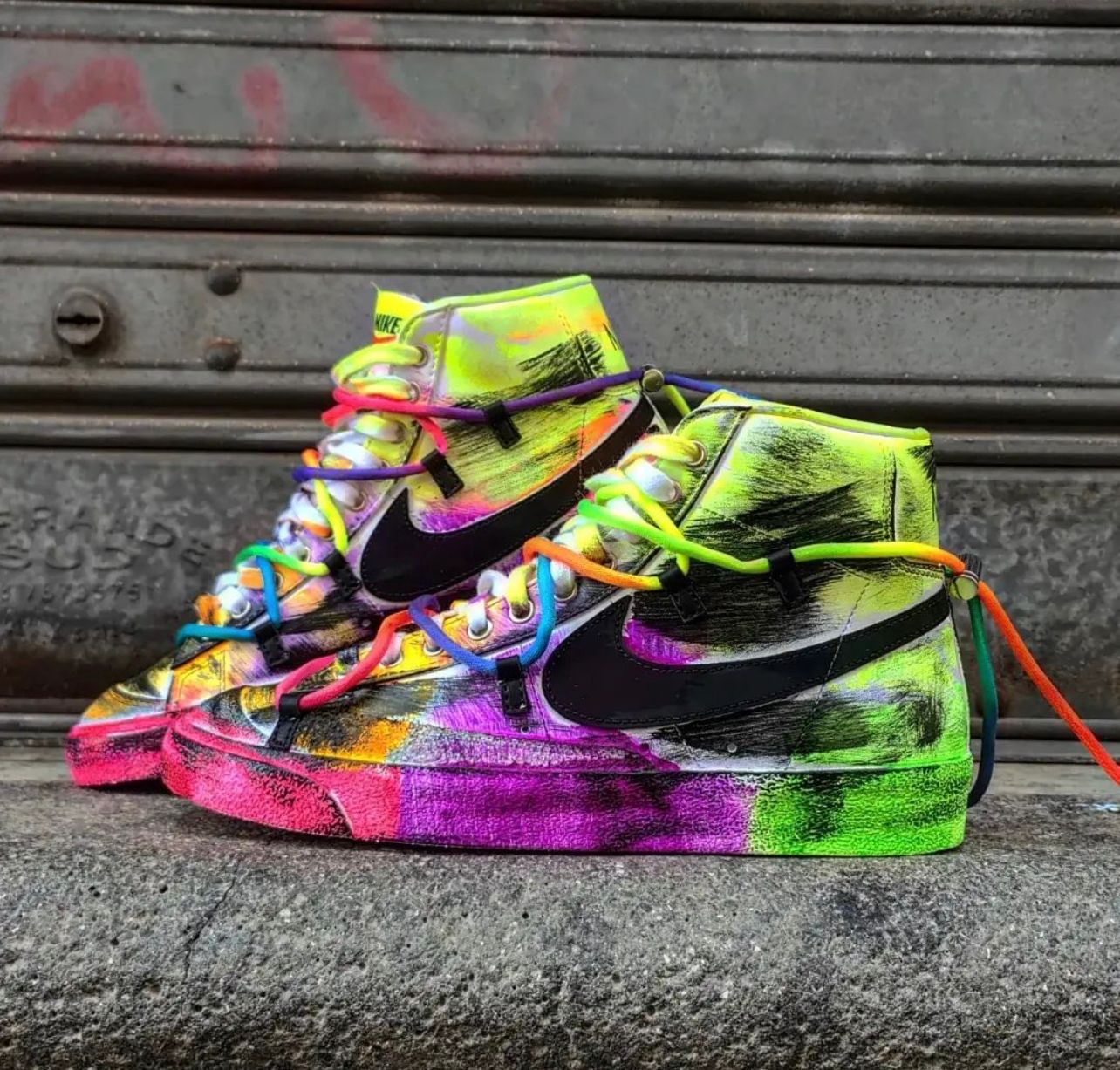 FULL COLOR EDITION BLAZER Snezed