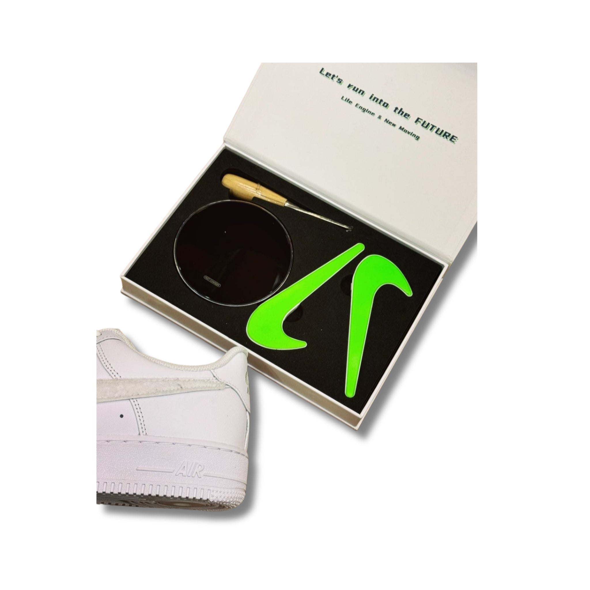 Snezed NIKELED SWOOSH