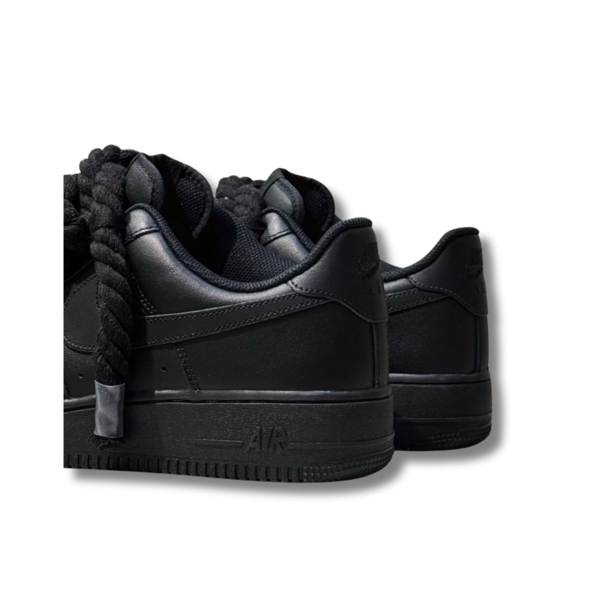 Snezed NIKEROPE LACES BLACK