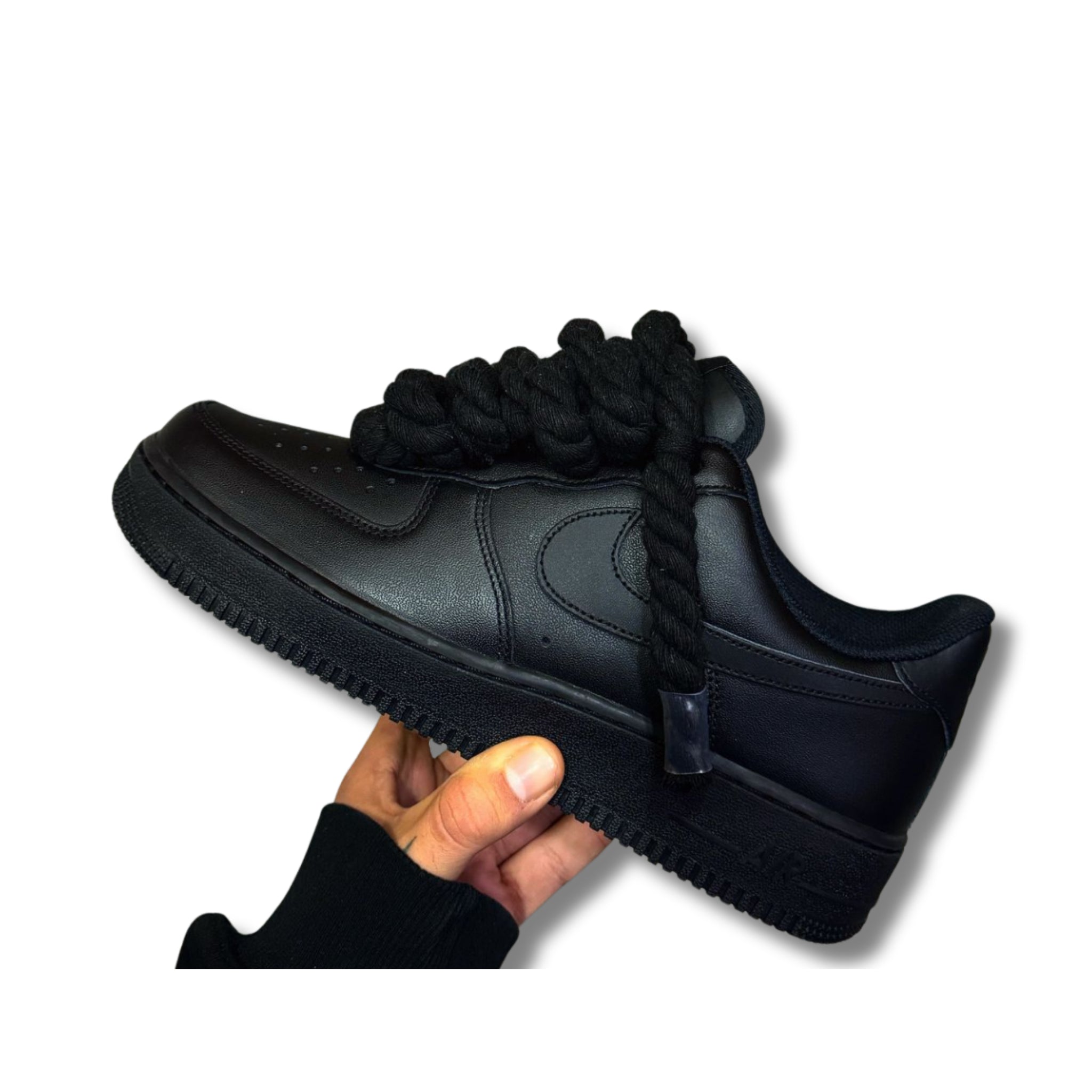 Snezed NIKEROPE LACES BLACK