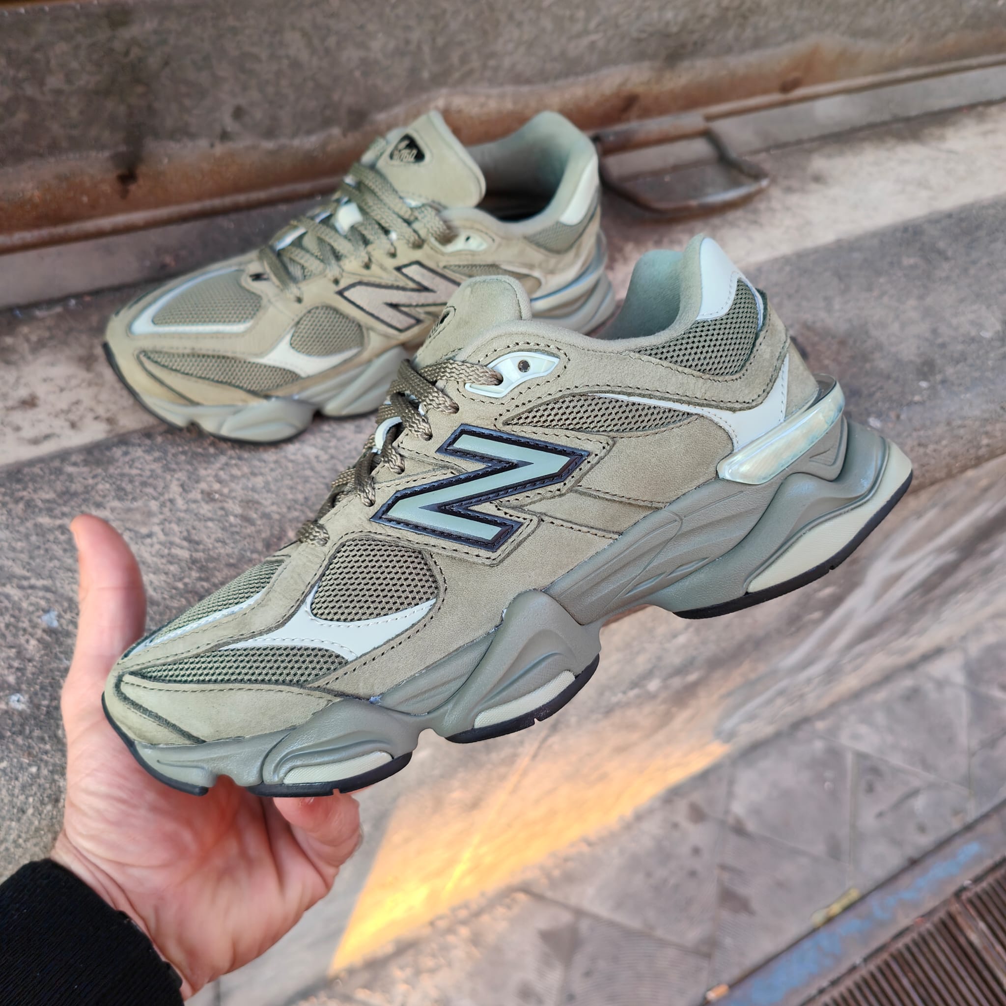 NEW BALANCE U9060-ZGD
