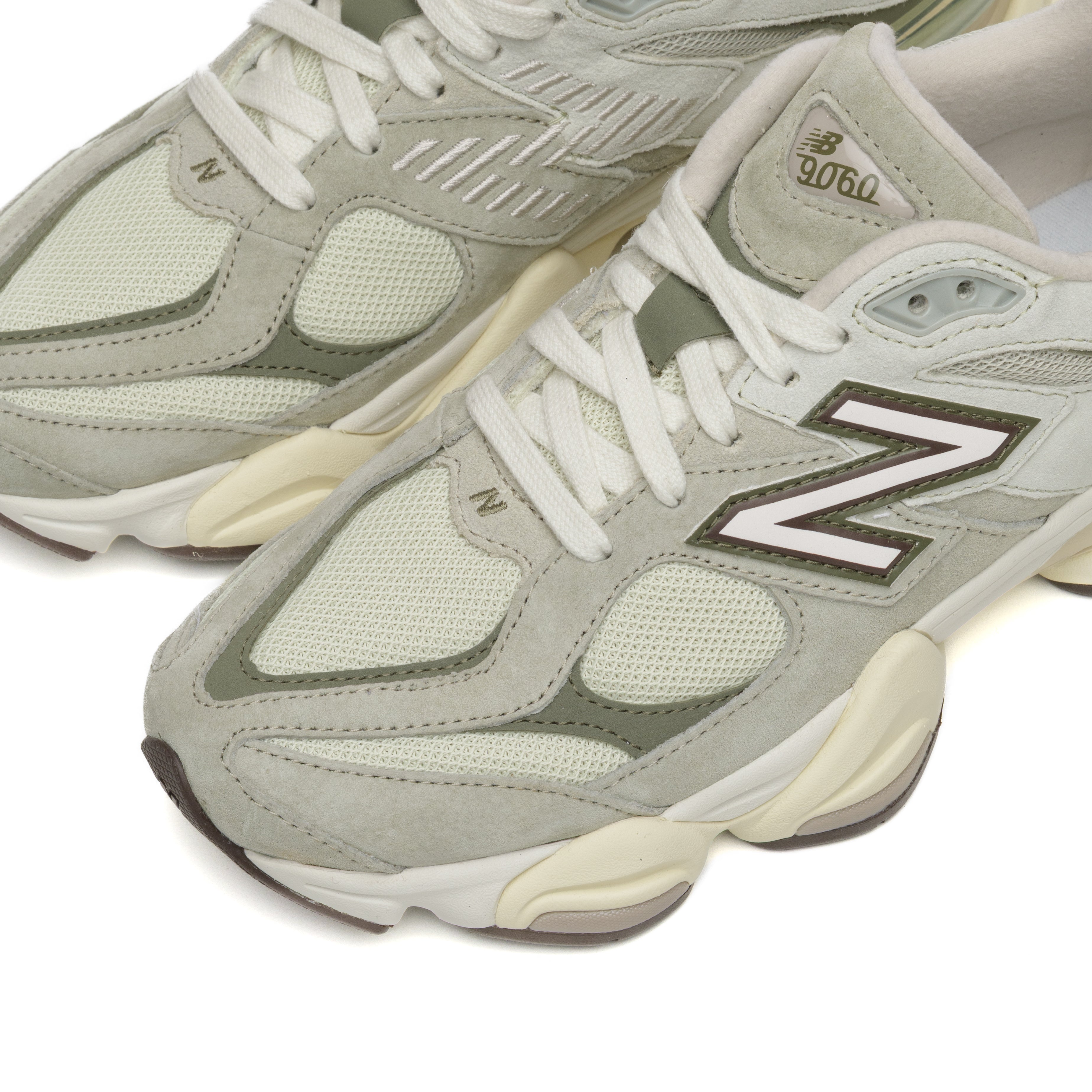 NEW BALANCE 9060 EEC