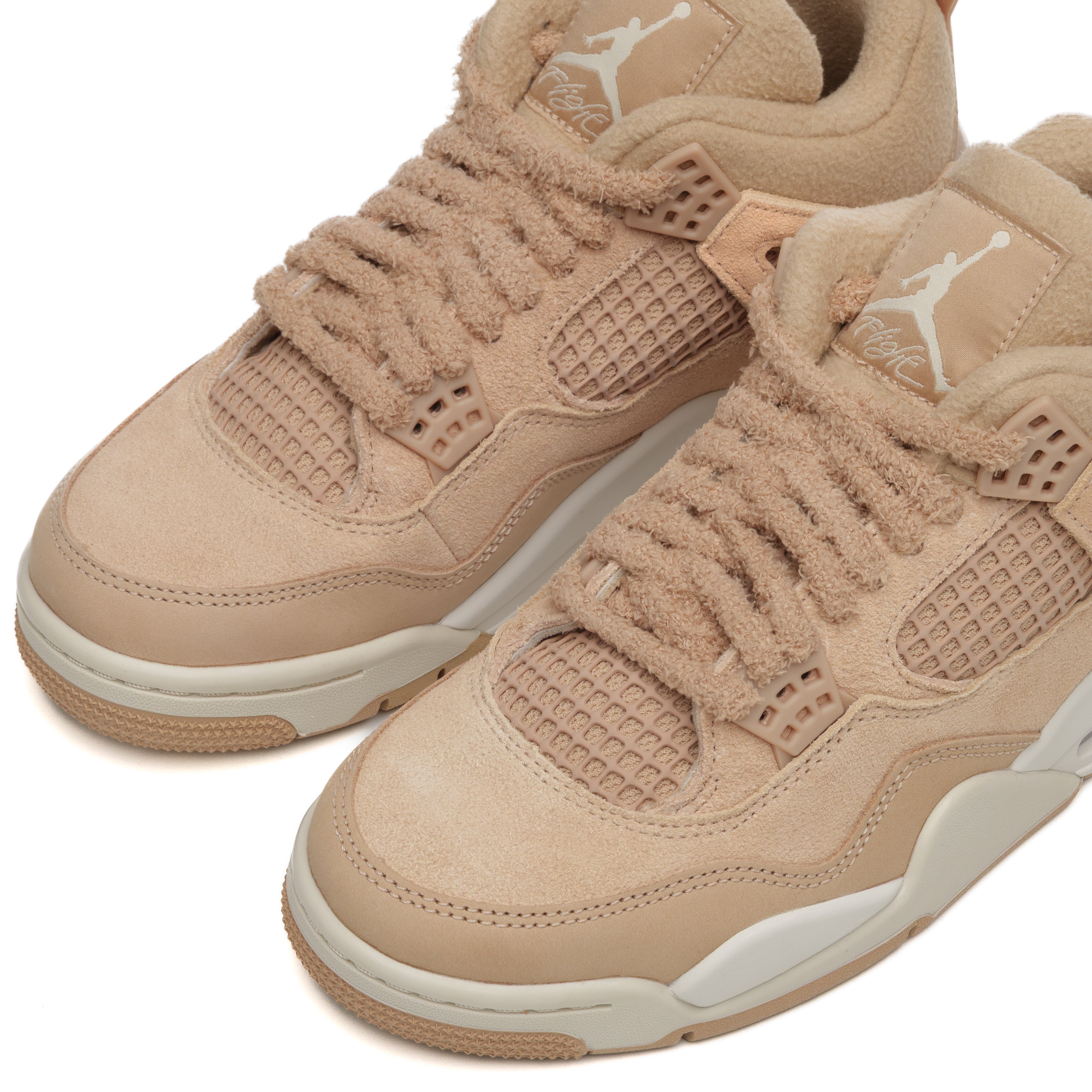 Air Jordan 4 Retro "Cozy Girl"