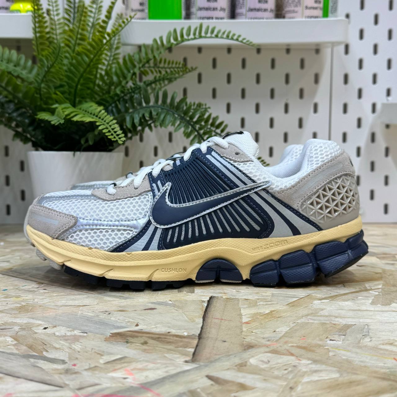 NIKE HF4259-100