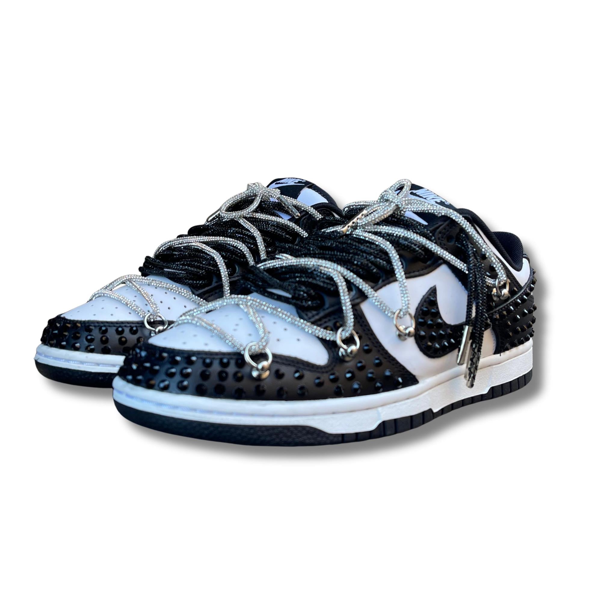 Nike Dunk Low “Diamond Panda”