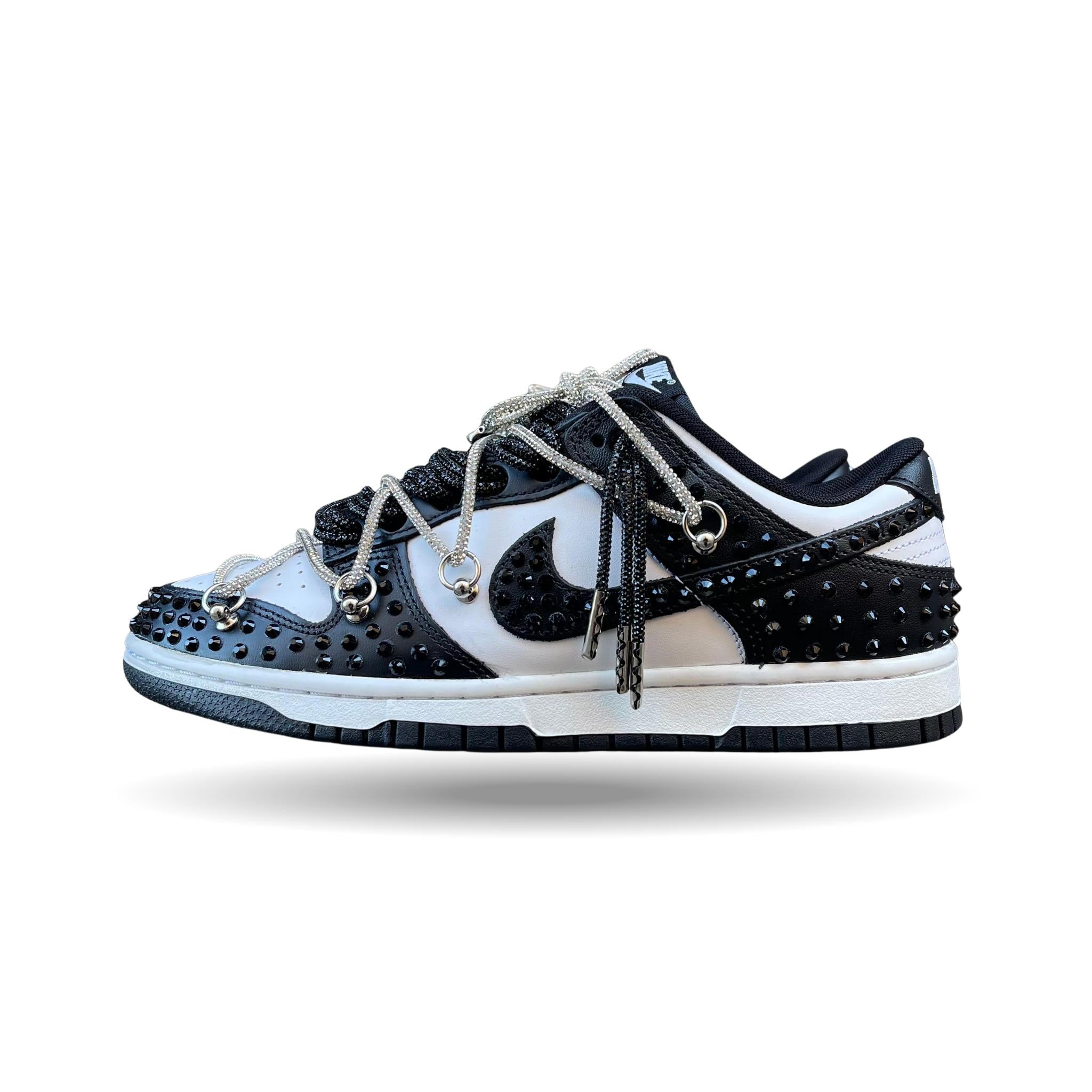 Nike Dunk Low “Diamond Panda”