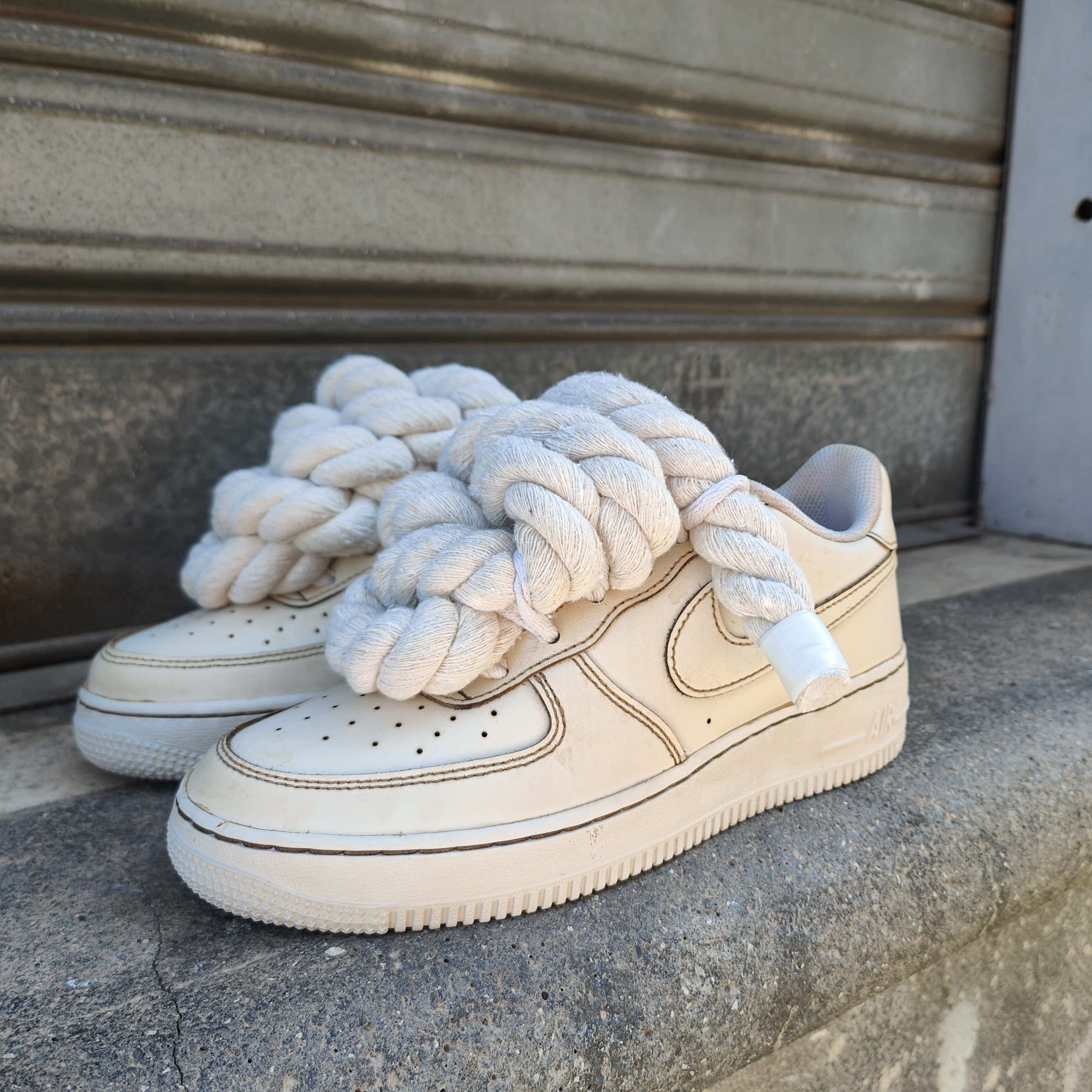 Snezed NIKE AIR FORCEBIG ROPE COFFEE