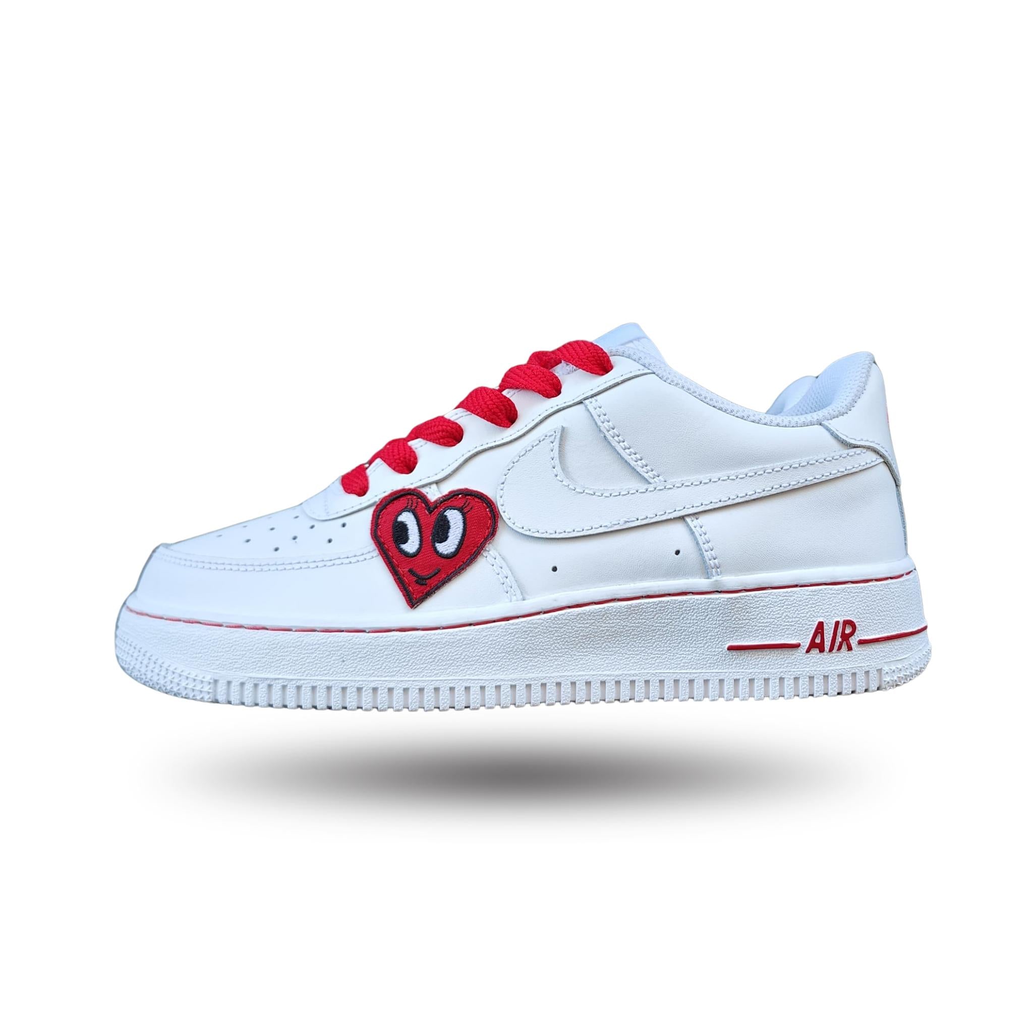 Snezed NIKE AIR FORCE 1-AMORÉ