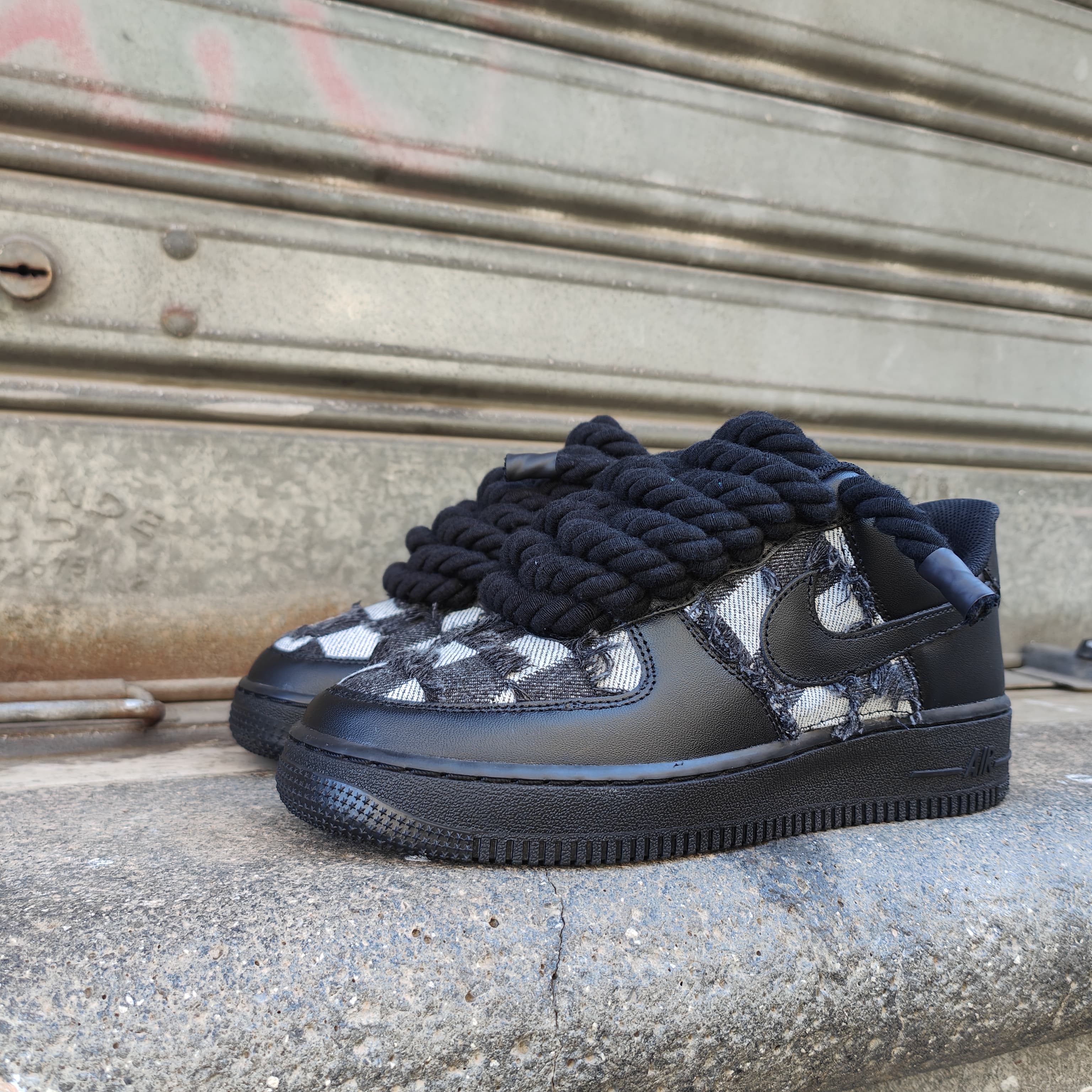 Snezed NIKE AIR FORCE ROPENIGHT PATCH DENIM