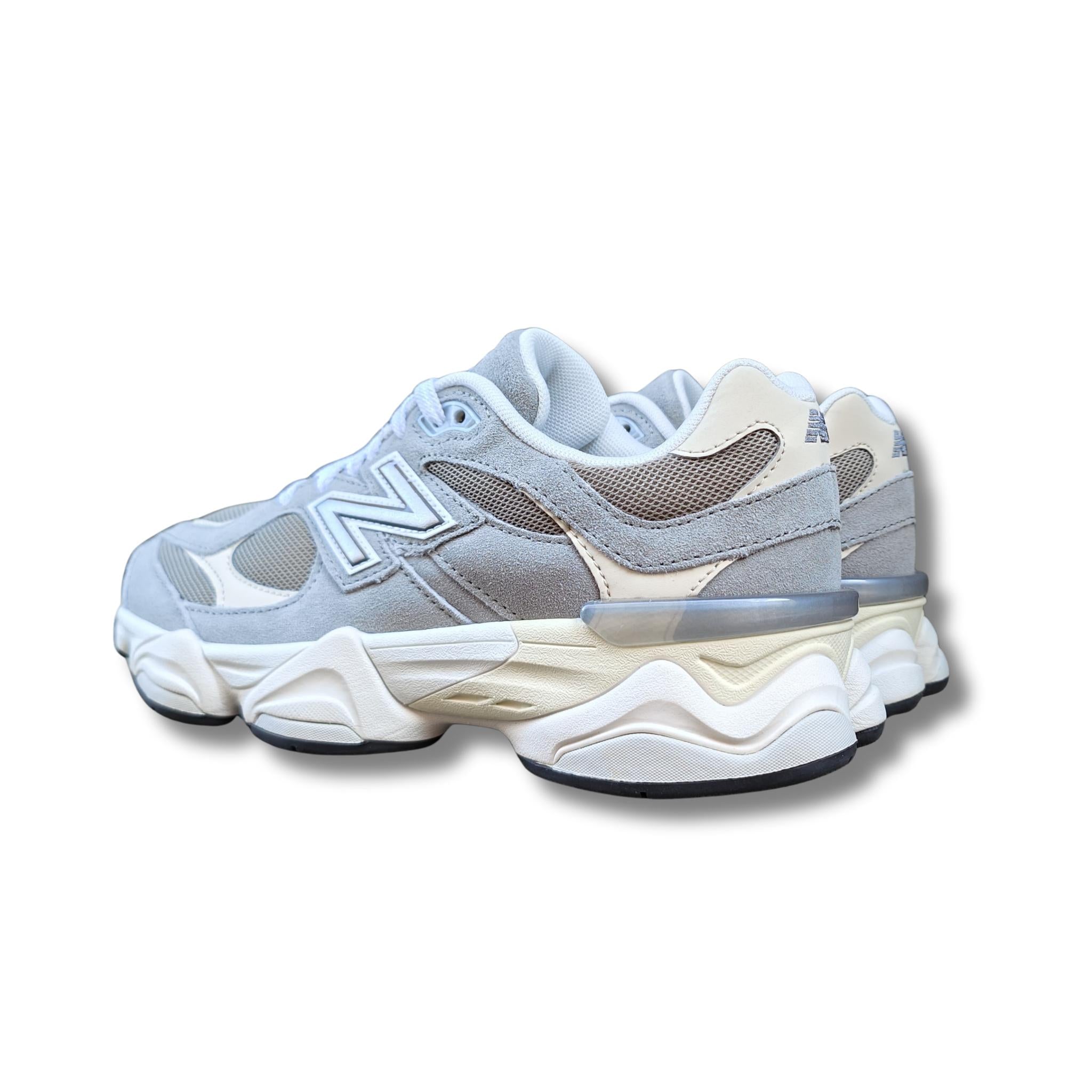 NEW BALANCE GC9060-BA