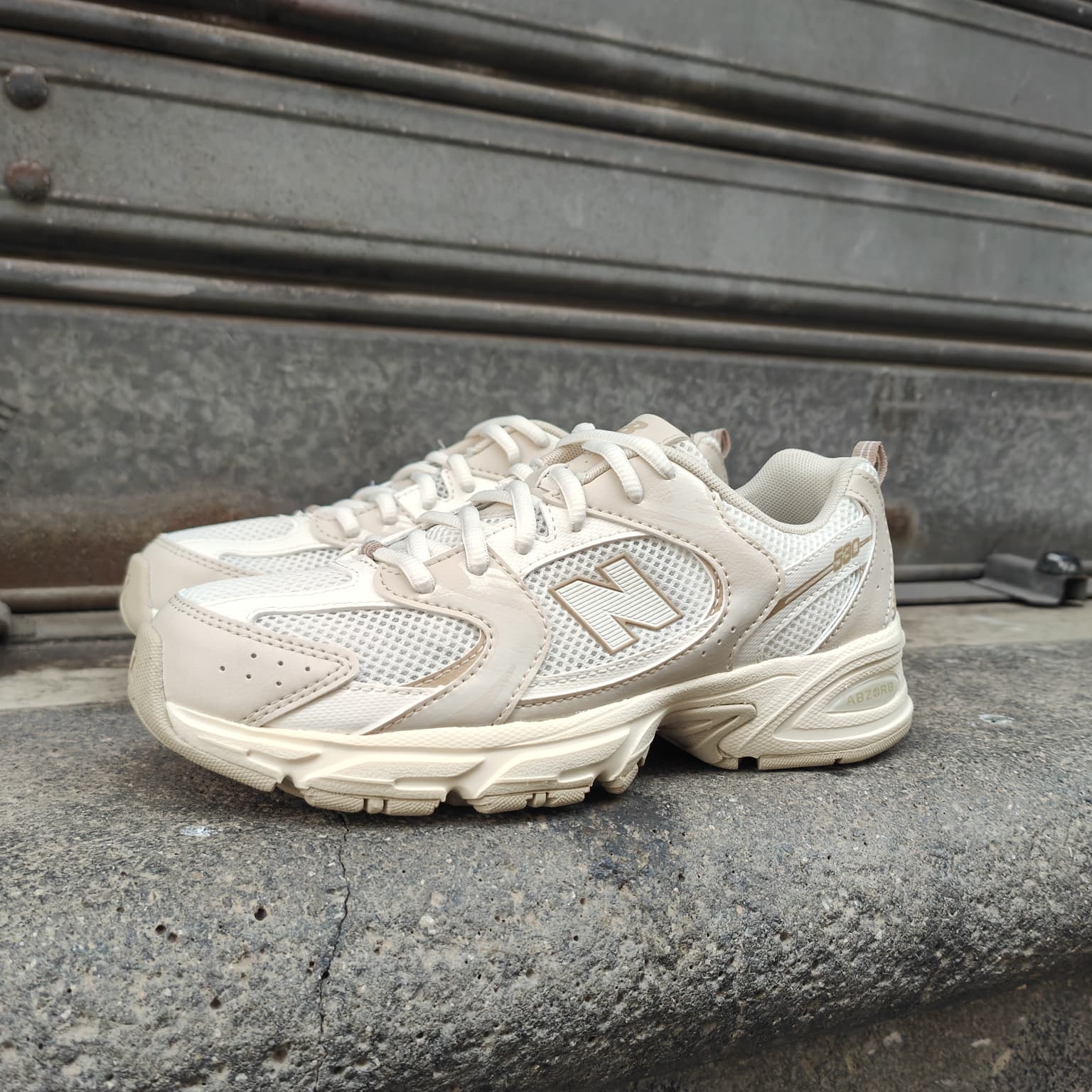NEW BALANCE GR230AA