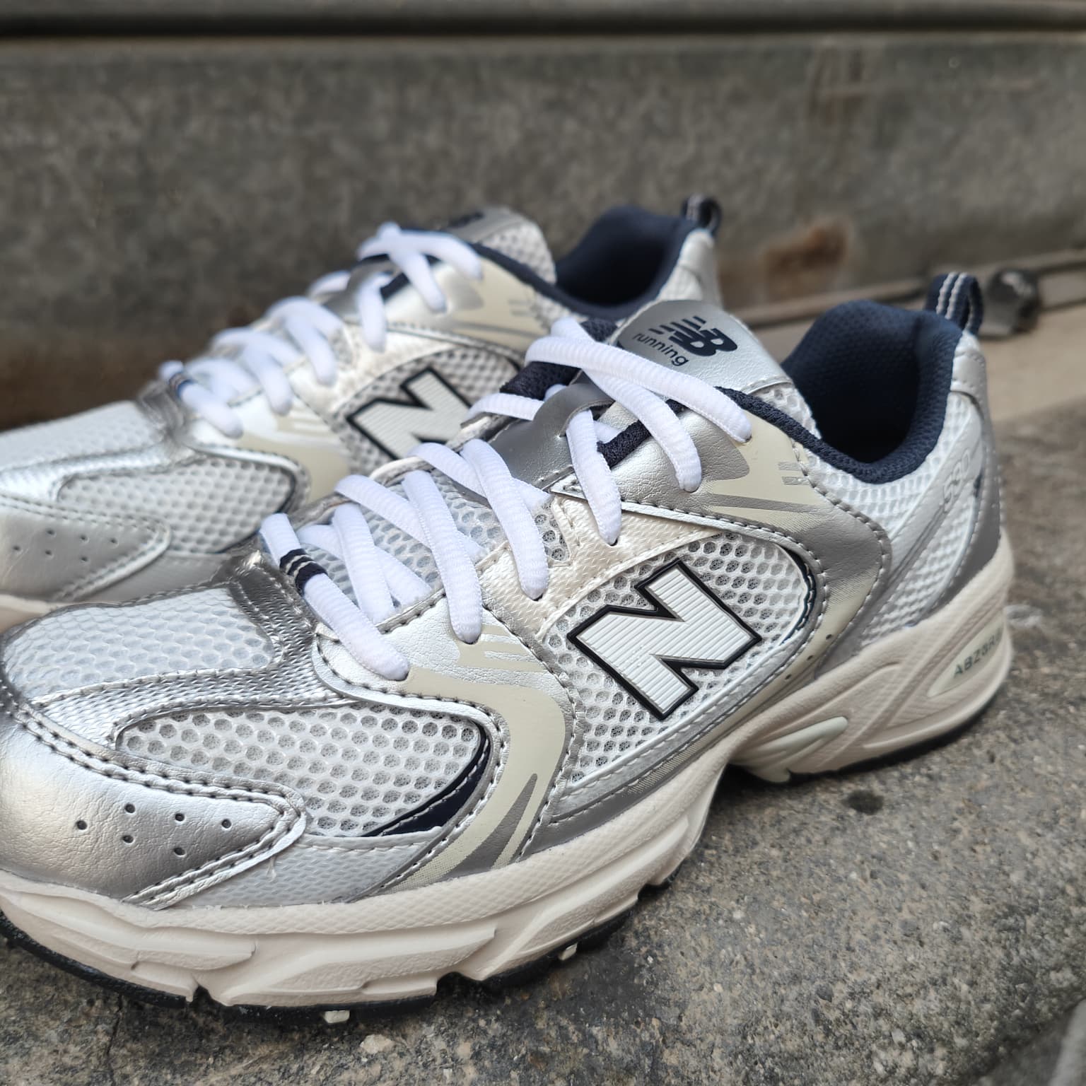 NEW BALANCE GR230KA