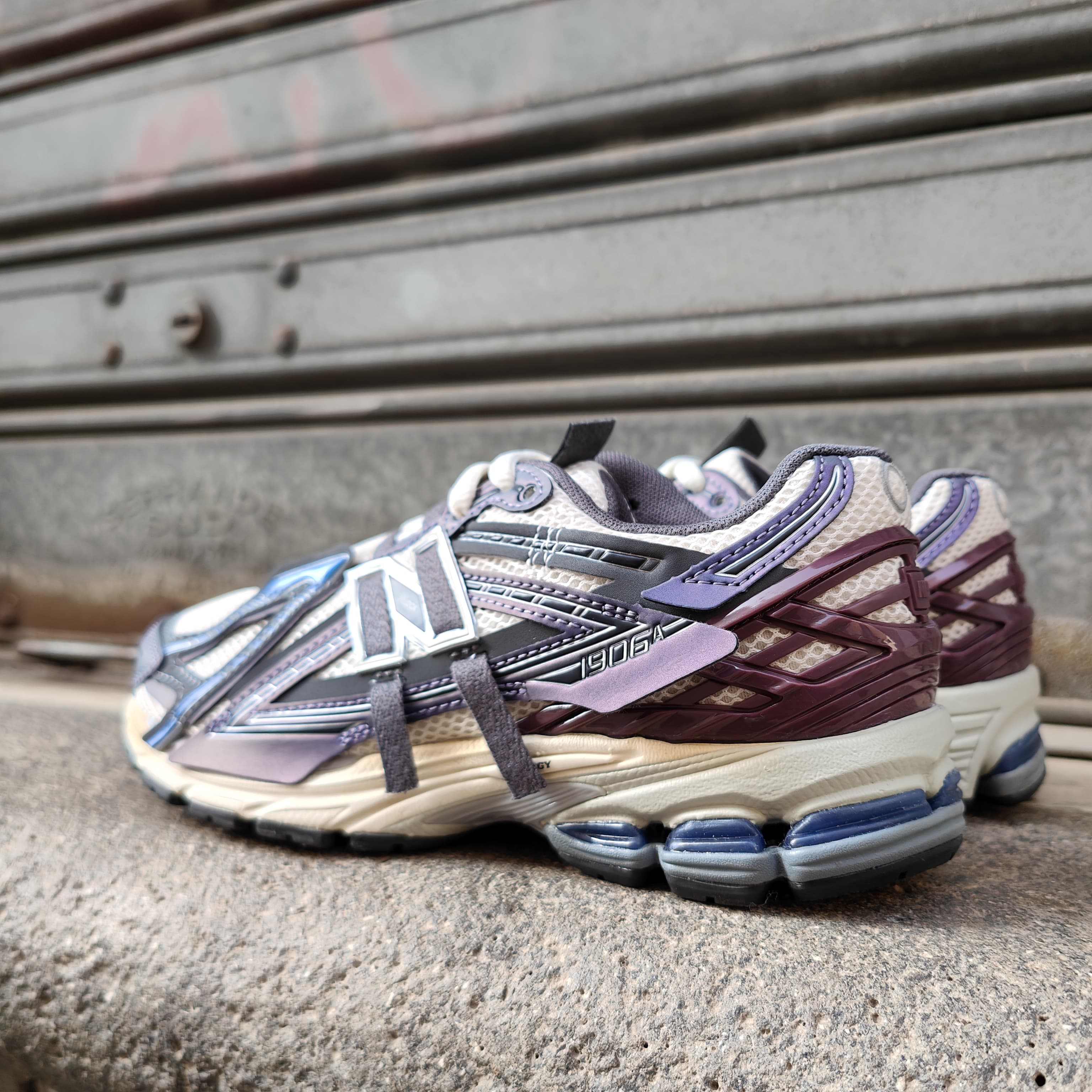 NEW BALANCE U1906ANB
