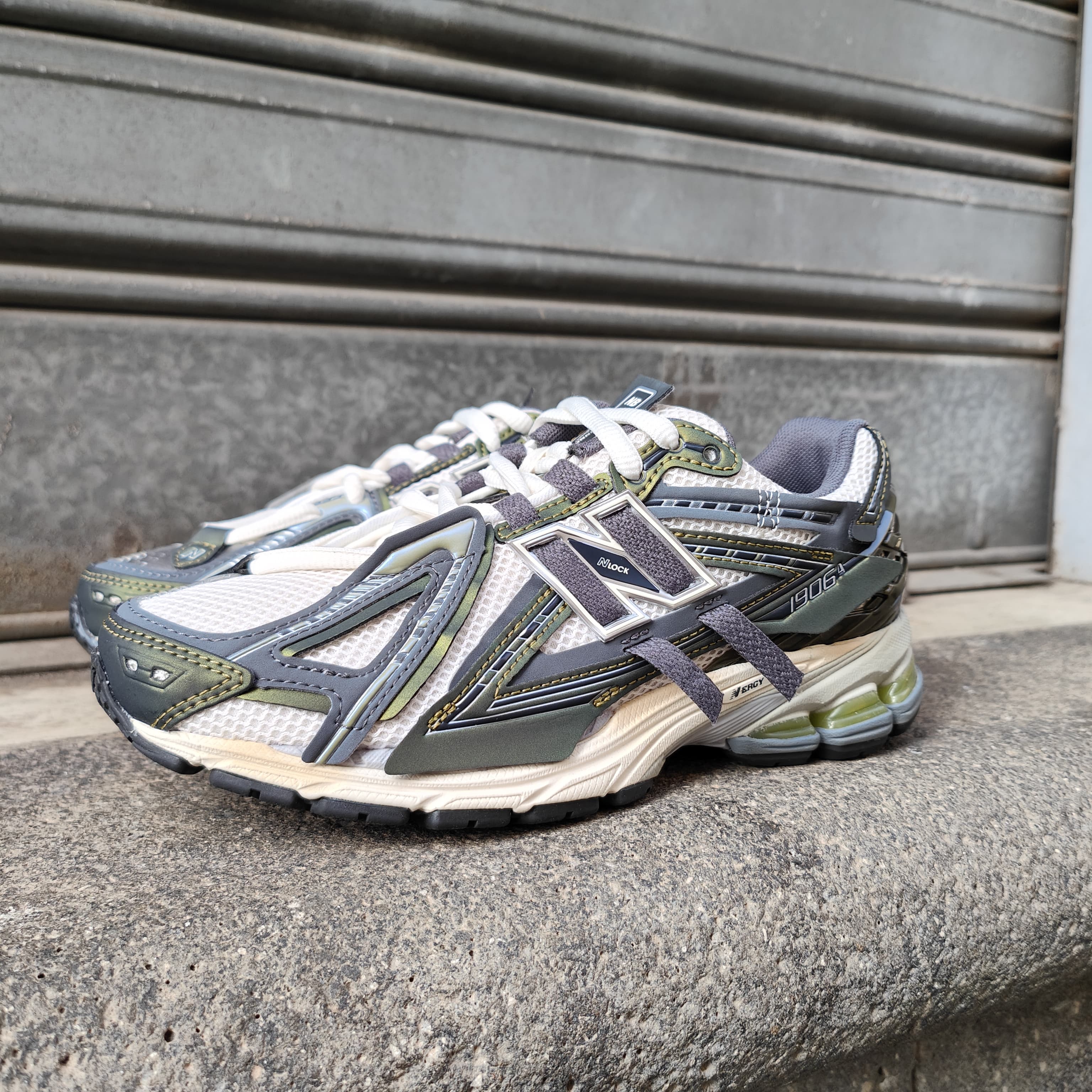 NEW BALANCE U1906ANC