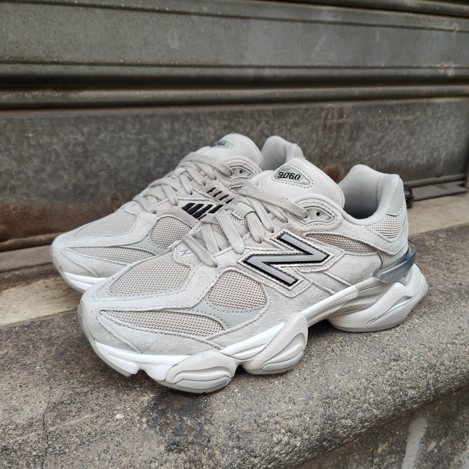 NEW BALANCE U9060JGR