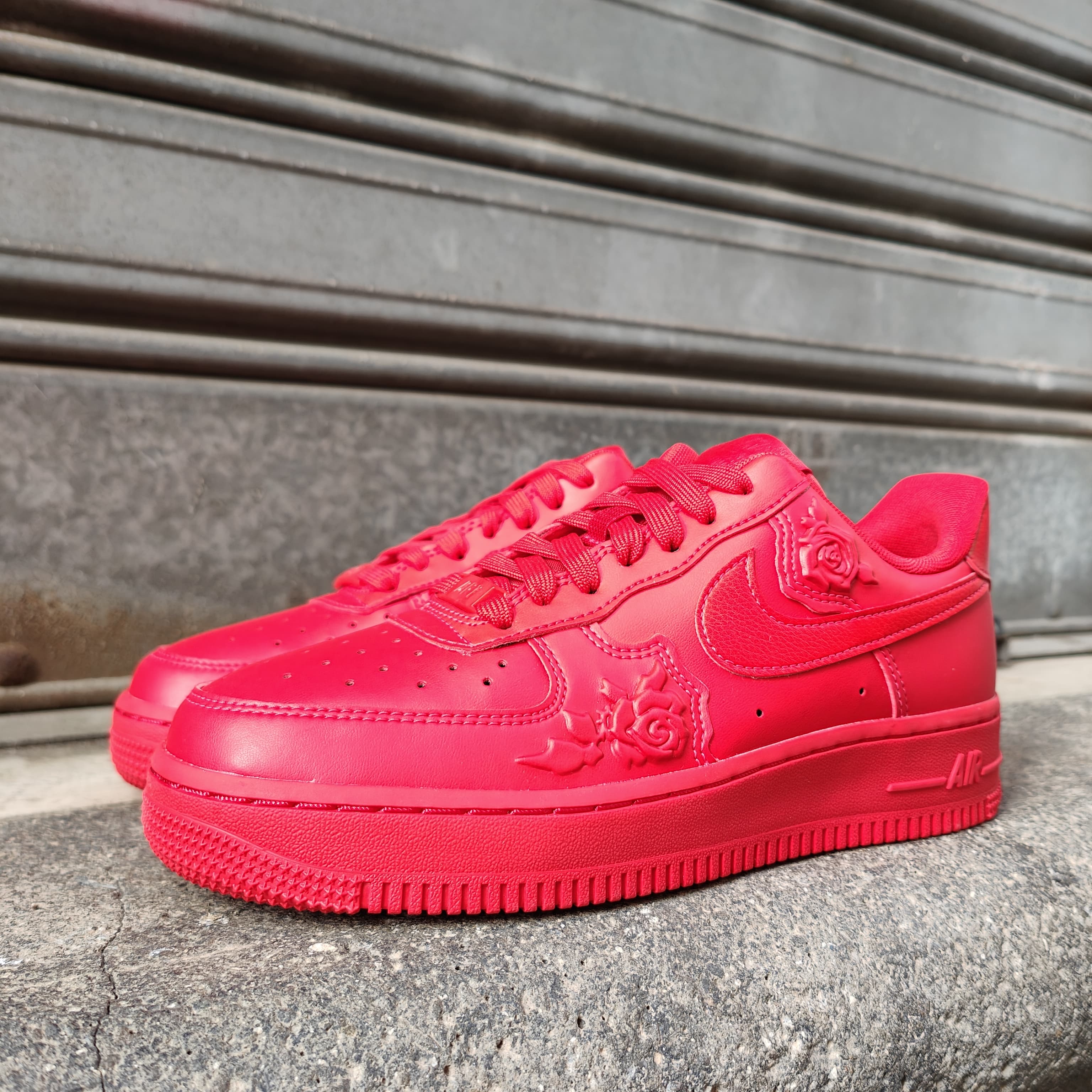 NIKE HF2016-600