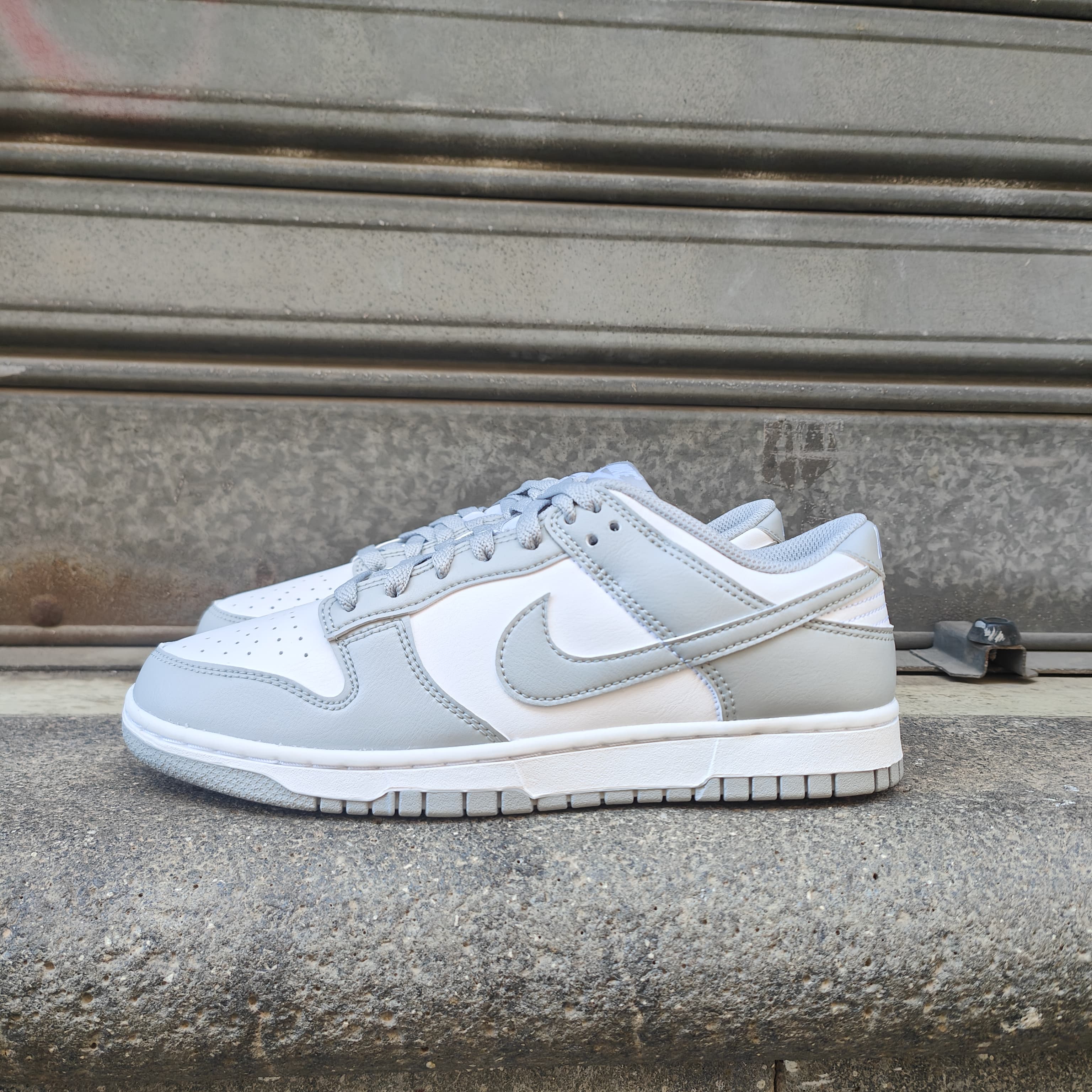 NIKE HF5441-105