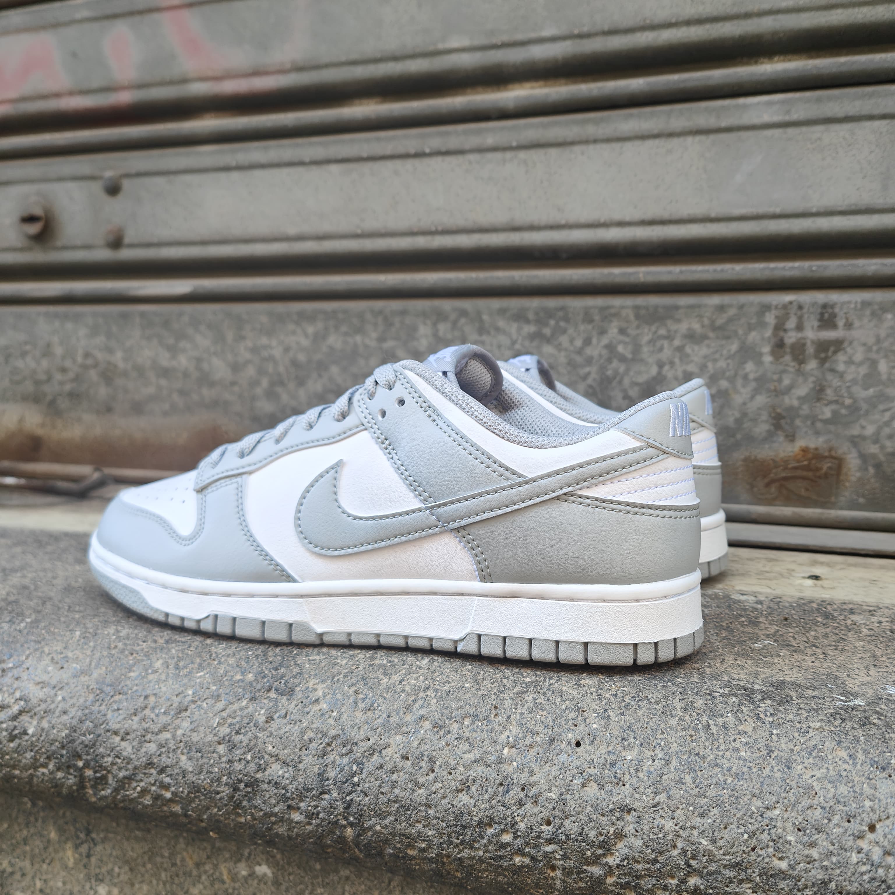 NIKE HF5441-105