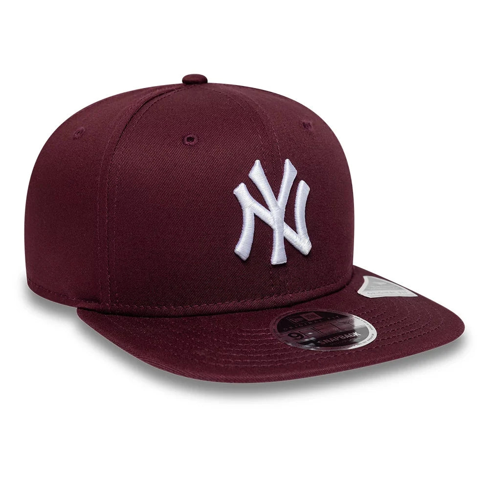 New Era Cappello 9FIFTY New York Yankees MLB League Essential Purple Original Fit Snapback Adjustable