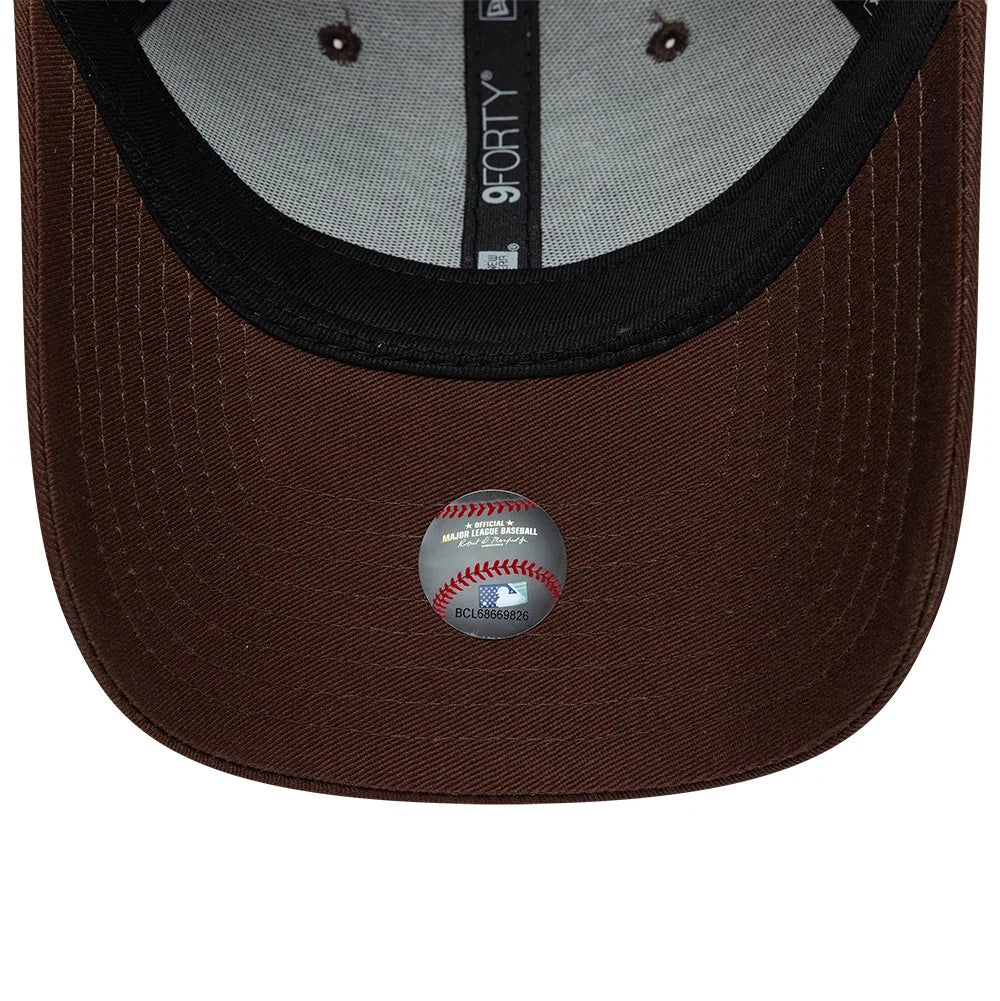 new era cappello 9FORTY New York Yankees MLB League Essential Brown Adjustable
