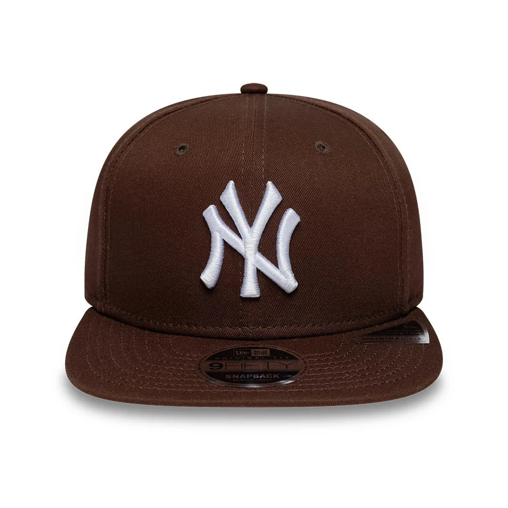 new era cappello 9FIFTY New York Yankees MLB League Essential Brown Original Fit Snapback Adjustable