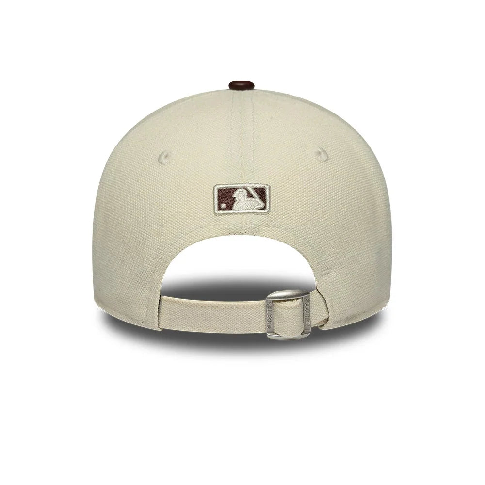 NEW ERA CAPPELLO 9FORTY M-Crown A-Frame NEW YORK Yankees Womens MLB Fabric Mix Beige Adjustable