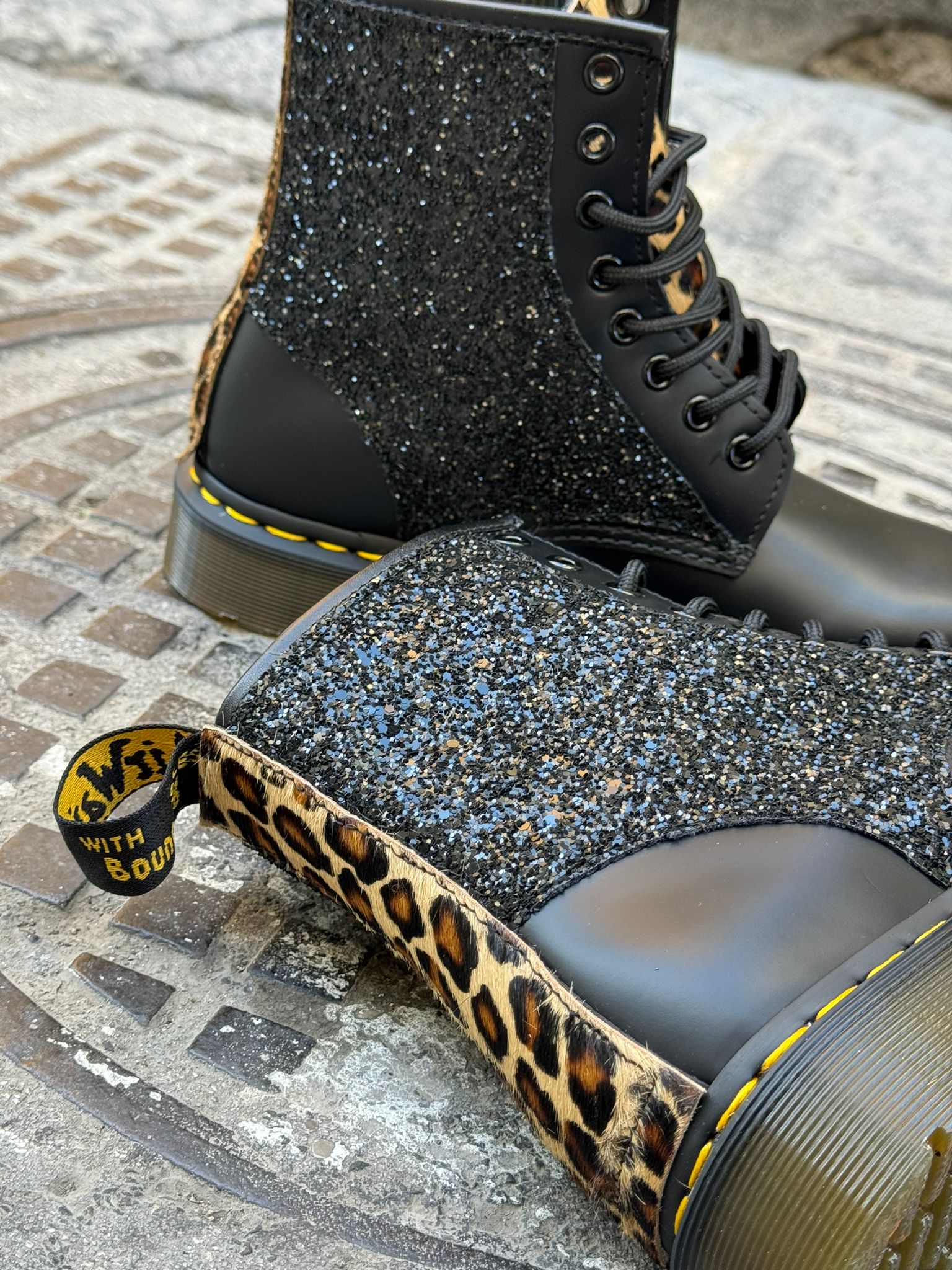 Snezed Dr MARTENSGLITTER ANIMALIER