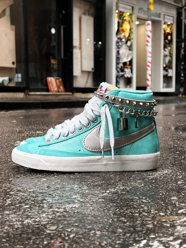 Blazer Mid LOCKET