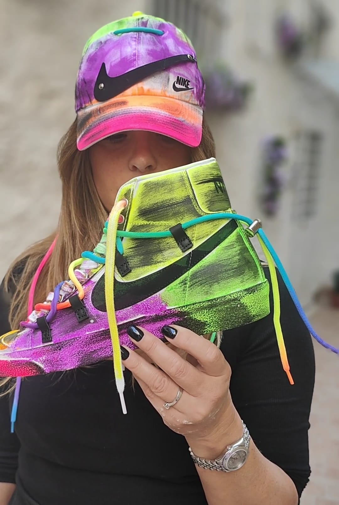 Snezed NIKE CAPFULL COLOR