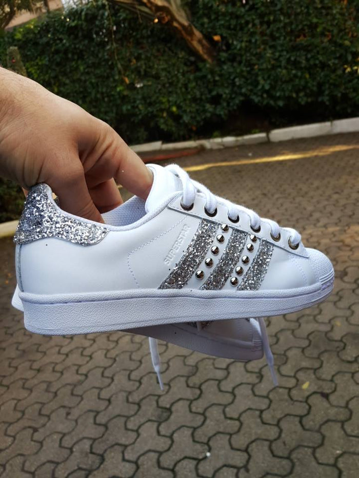 SUPERSTAR GLITTER SILVER STUD