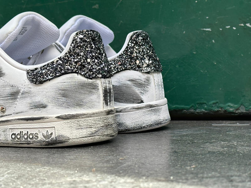 stan smith point glitter black