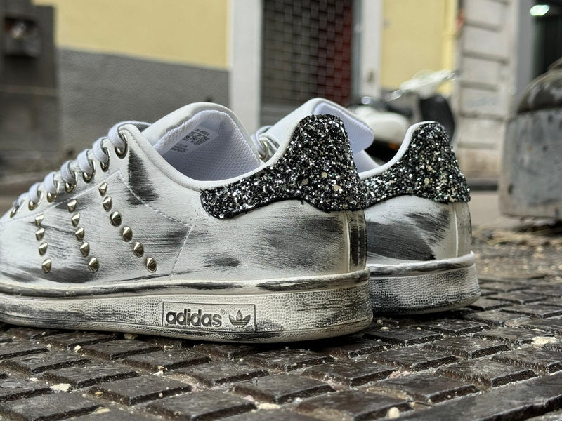 STAN SMITH TOTAL GLITTER BLACK Snezed