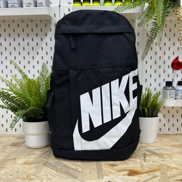 NIKE DD0559-010