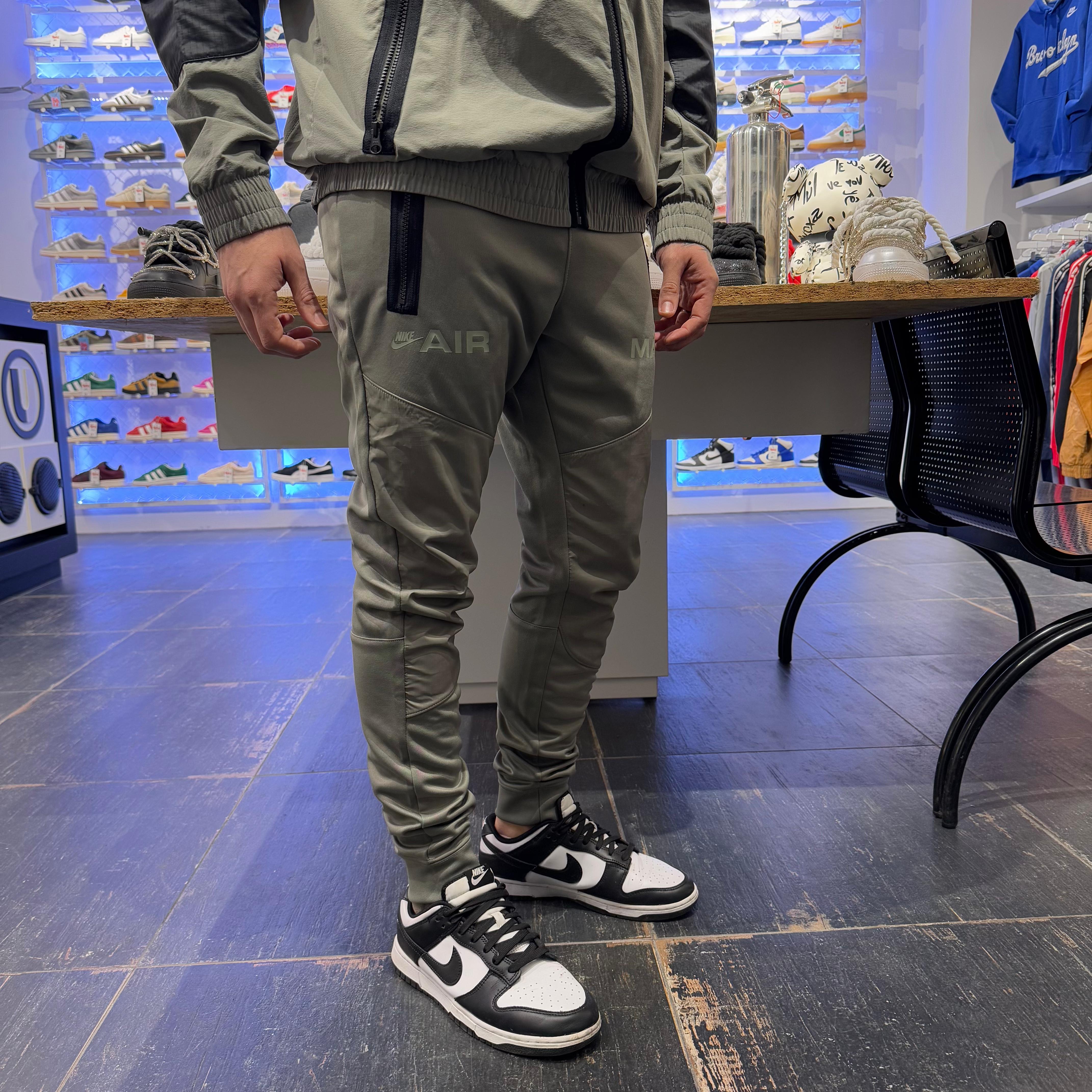 NIKE ATMOS AIR MAX PANTS Ｌサイズ NIKE AIR MAX PANTS