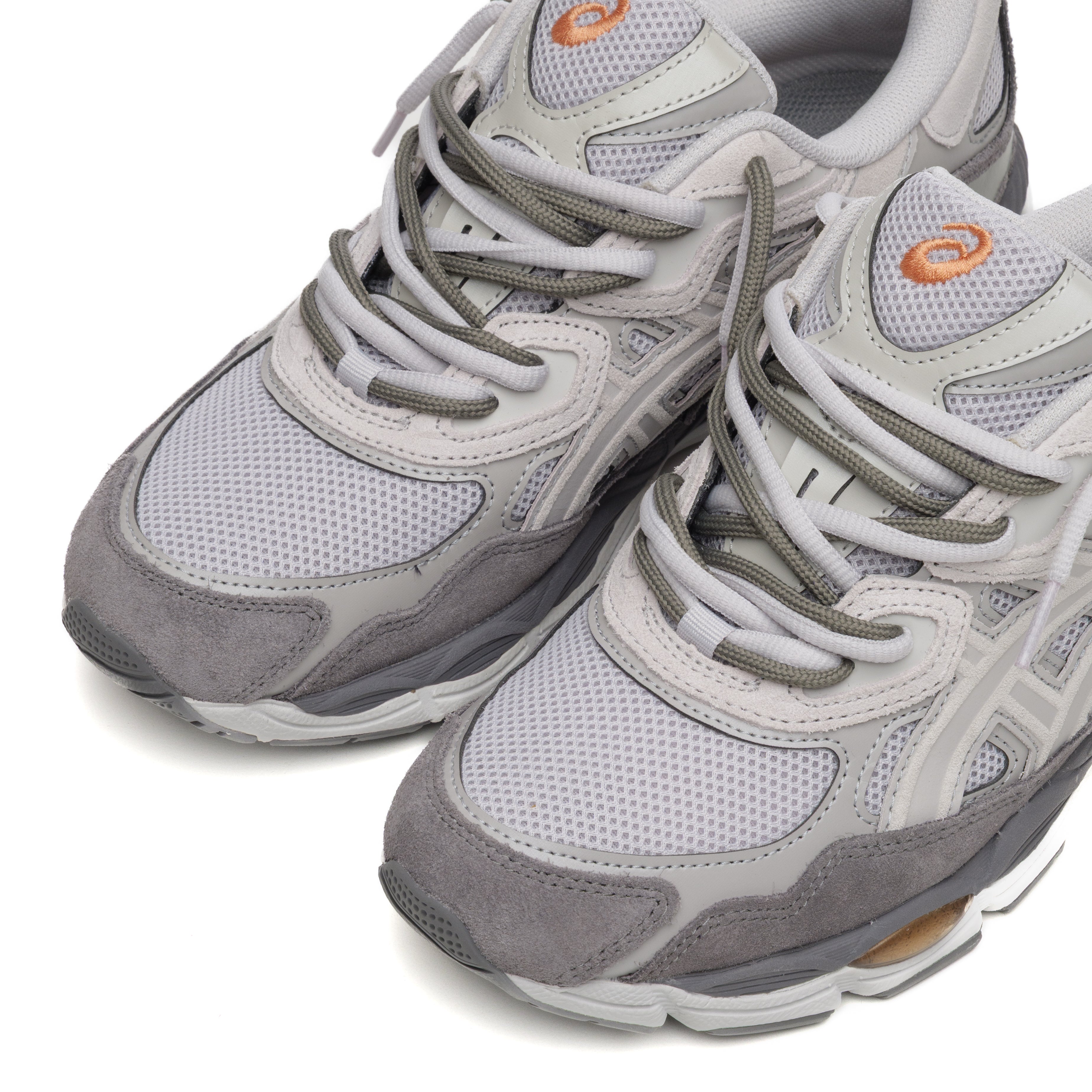 Asics GEL-NYC "Cloud Grey / Cement Grey" - Modern Classic Edition