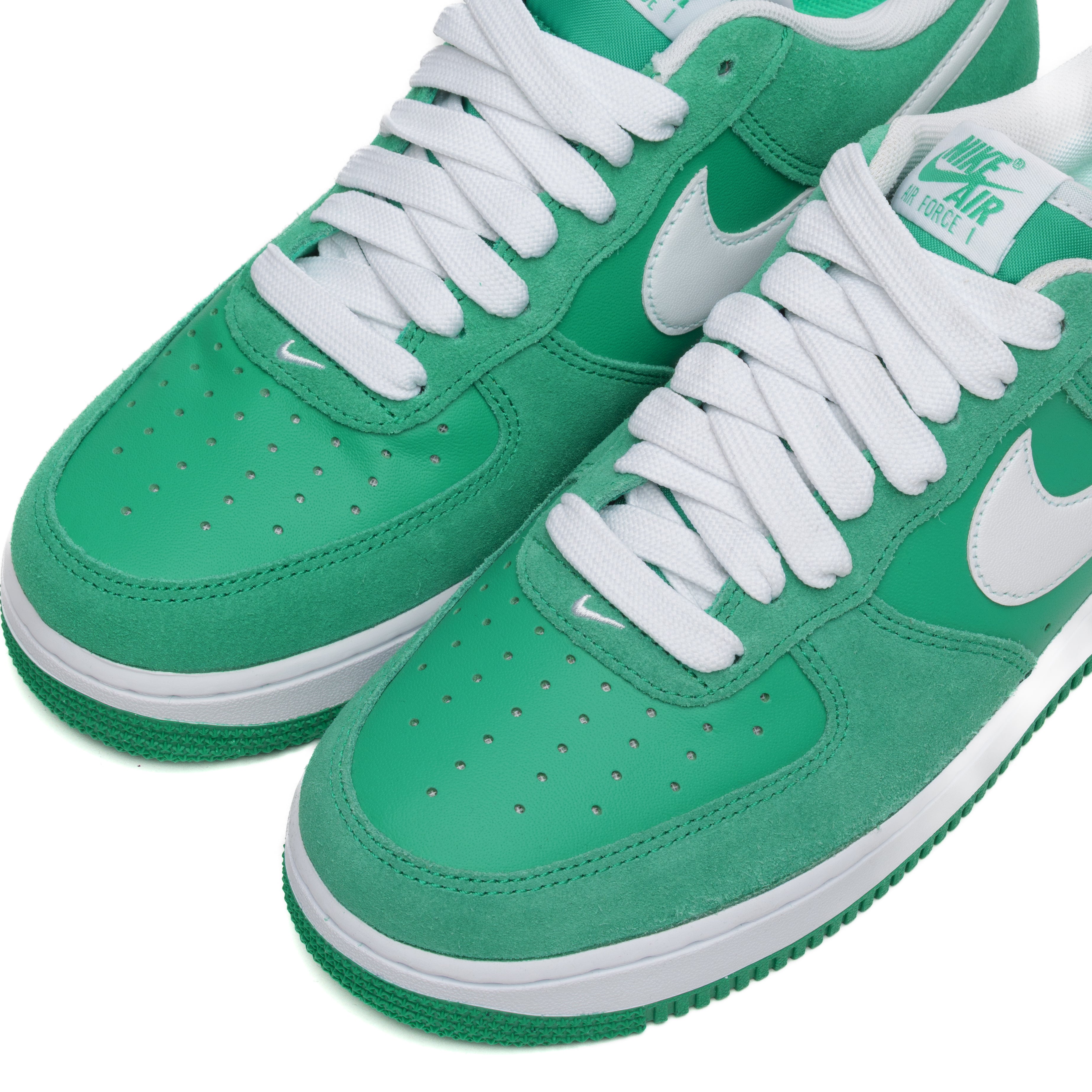 Nike Air Force 1 '07 LV8