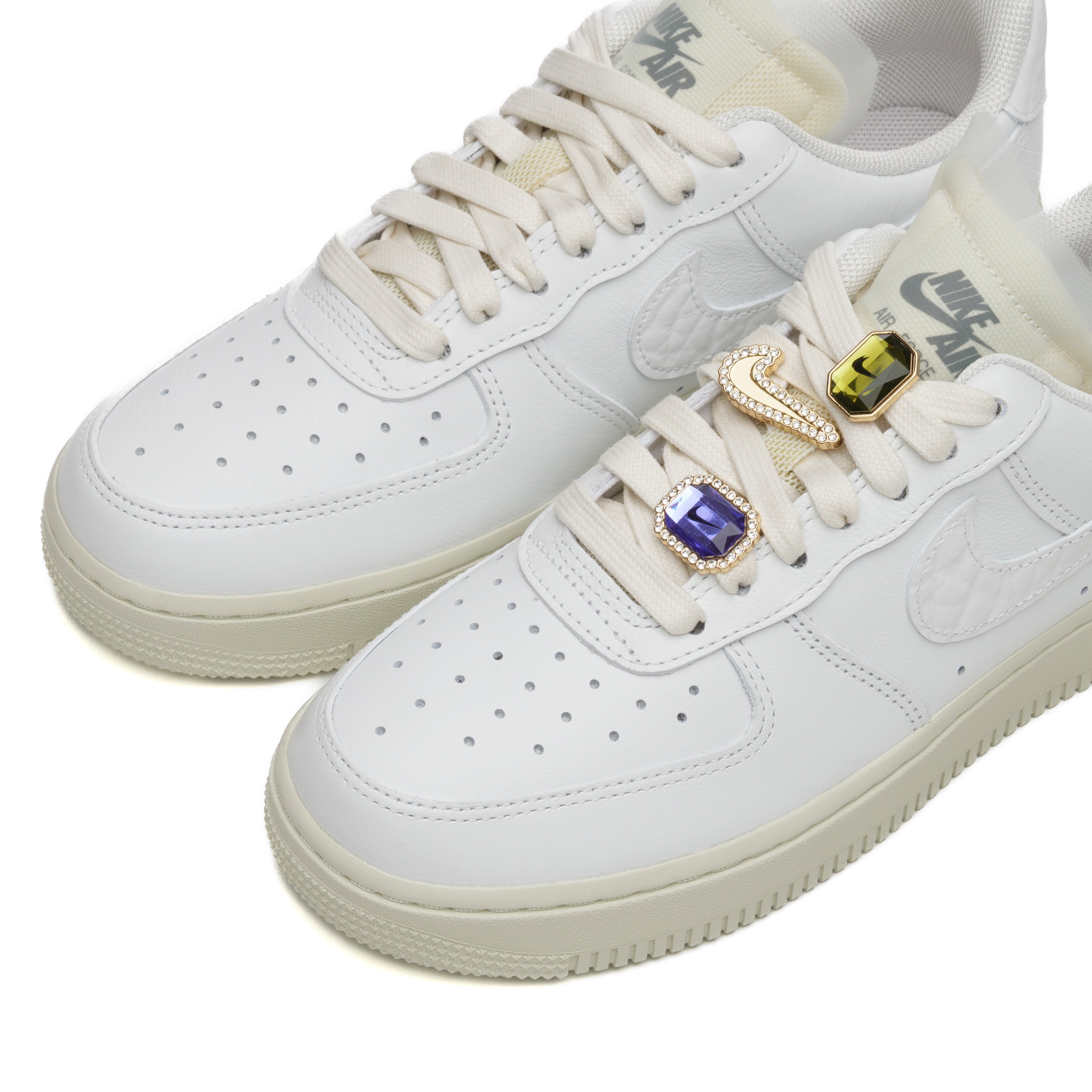 NIKE AIR FORCE 1 LOW PREMIUM POUR FEMME