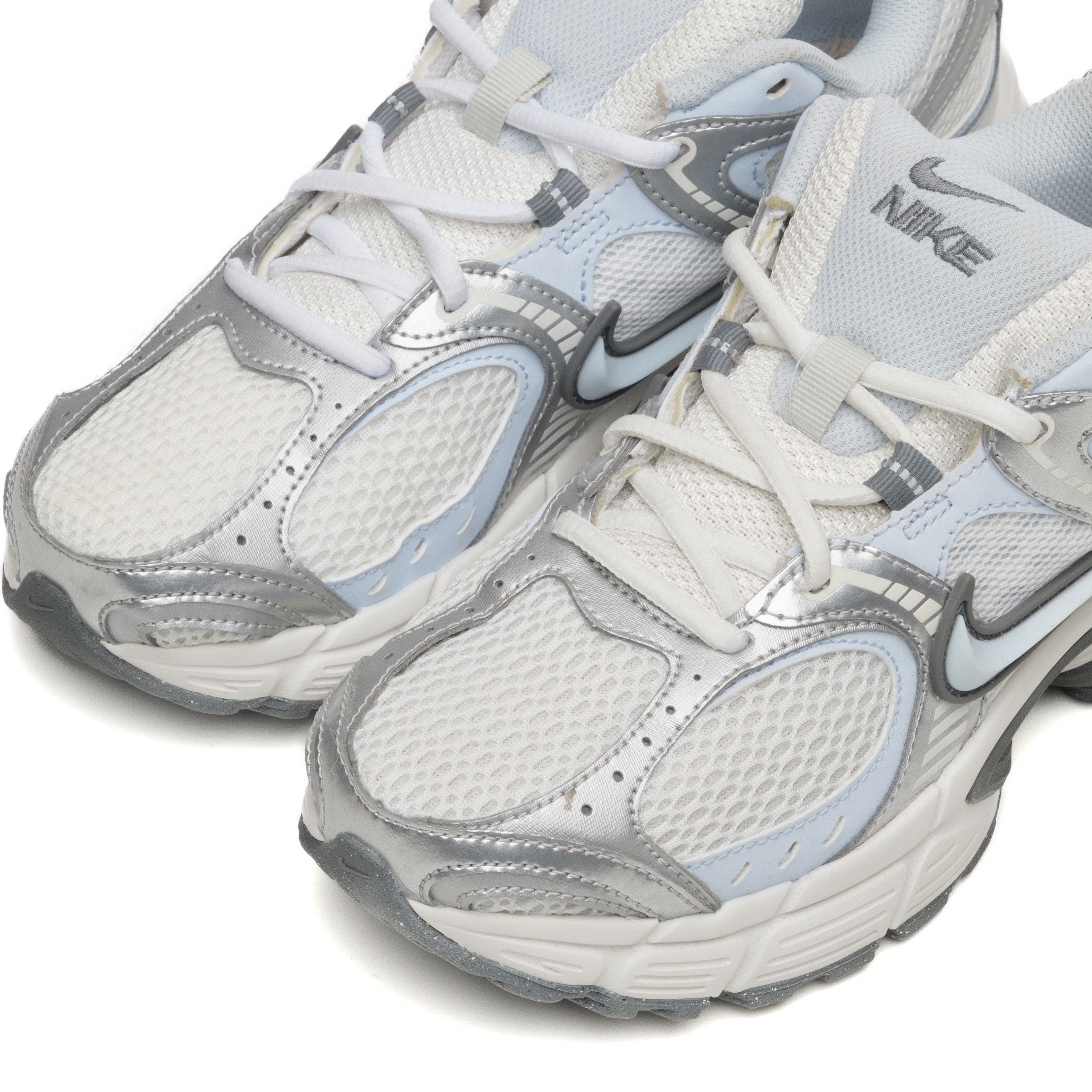 Nike V5 RNR White & Blue Tint