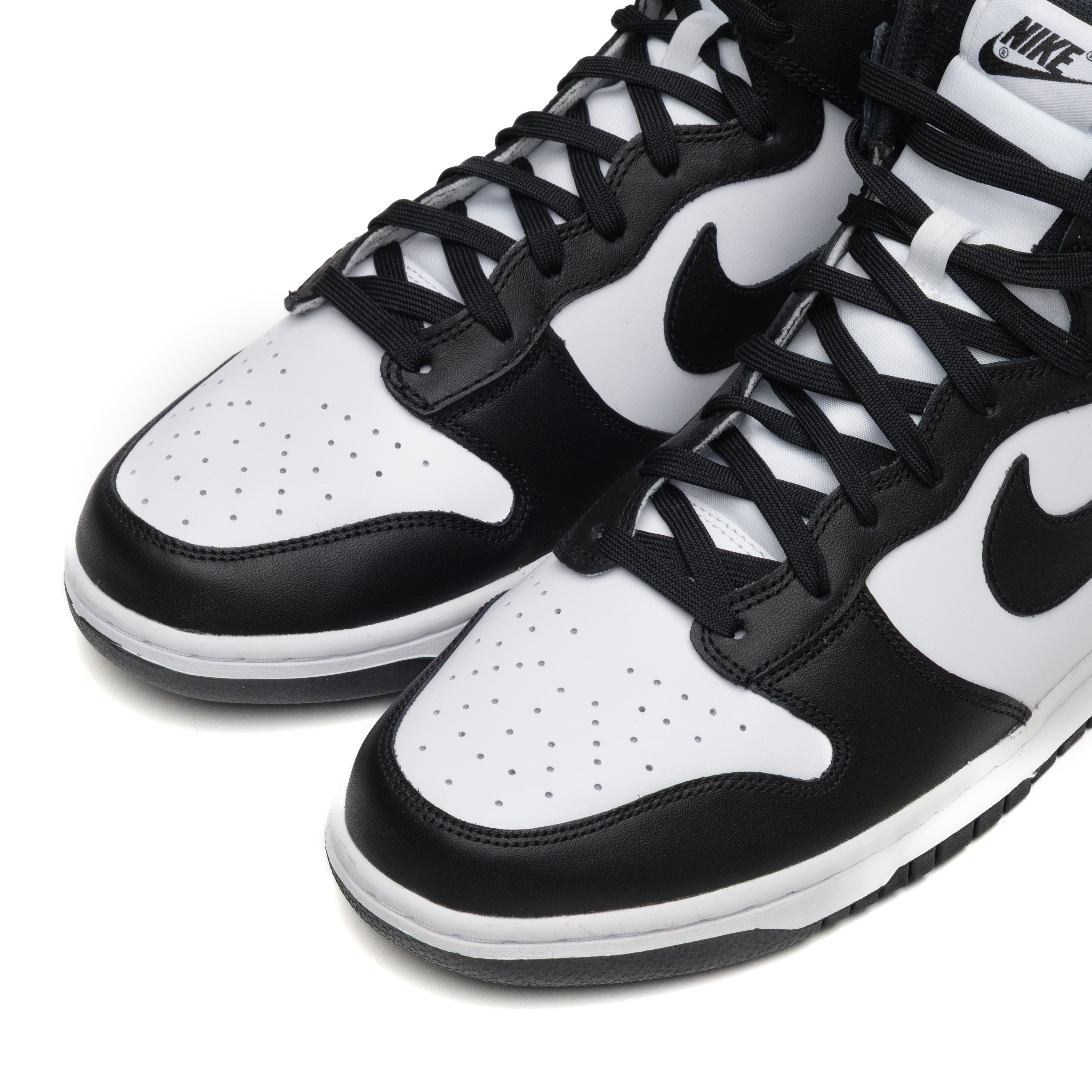 NIKE Dunk Hi retro "Panda"
