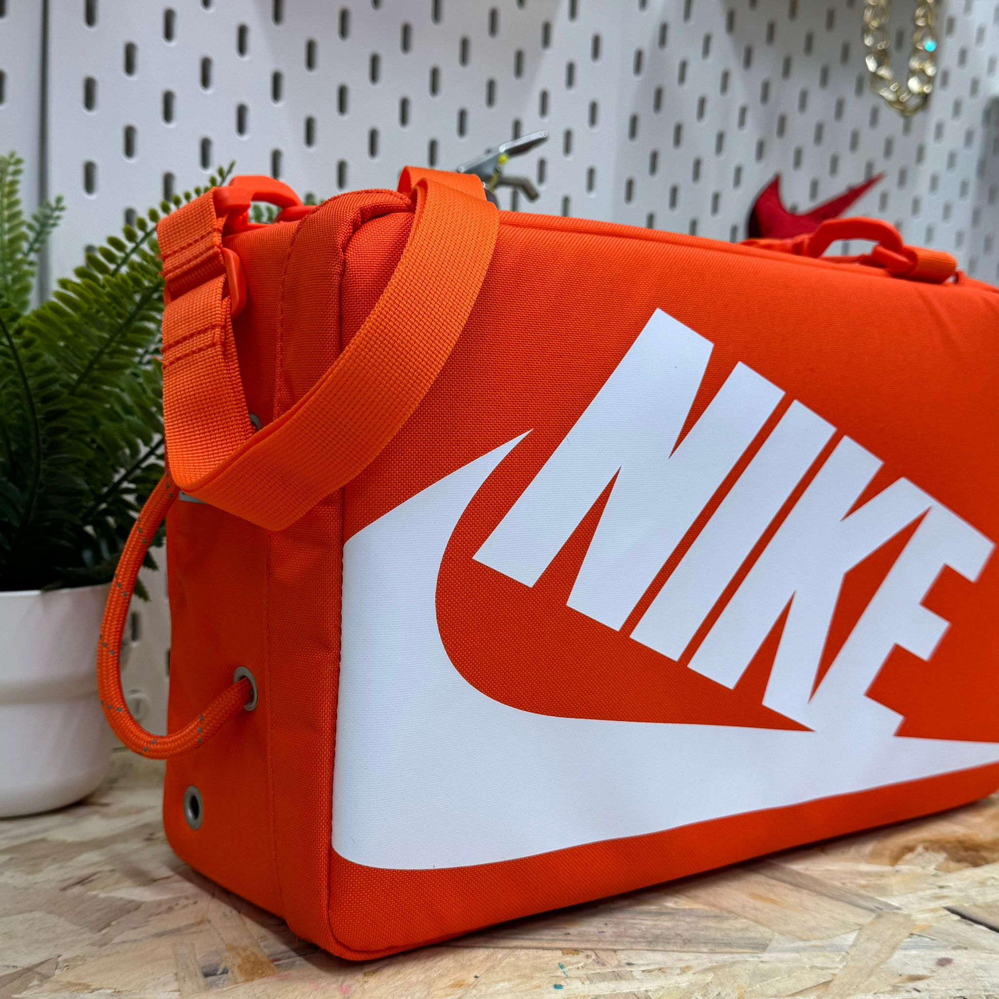 NIKE DA7337-870