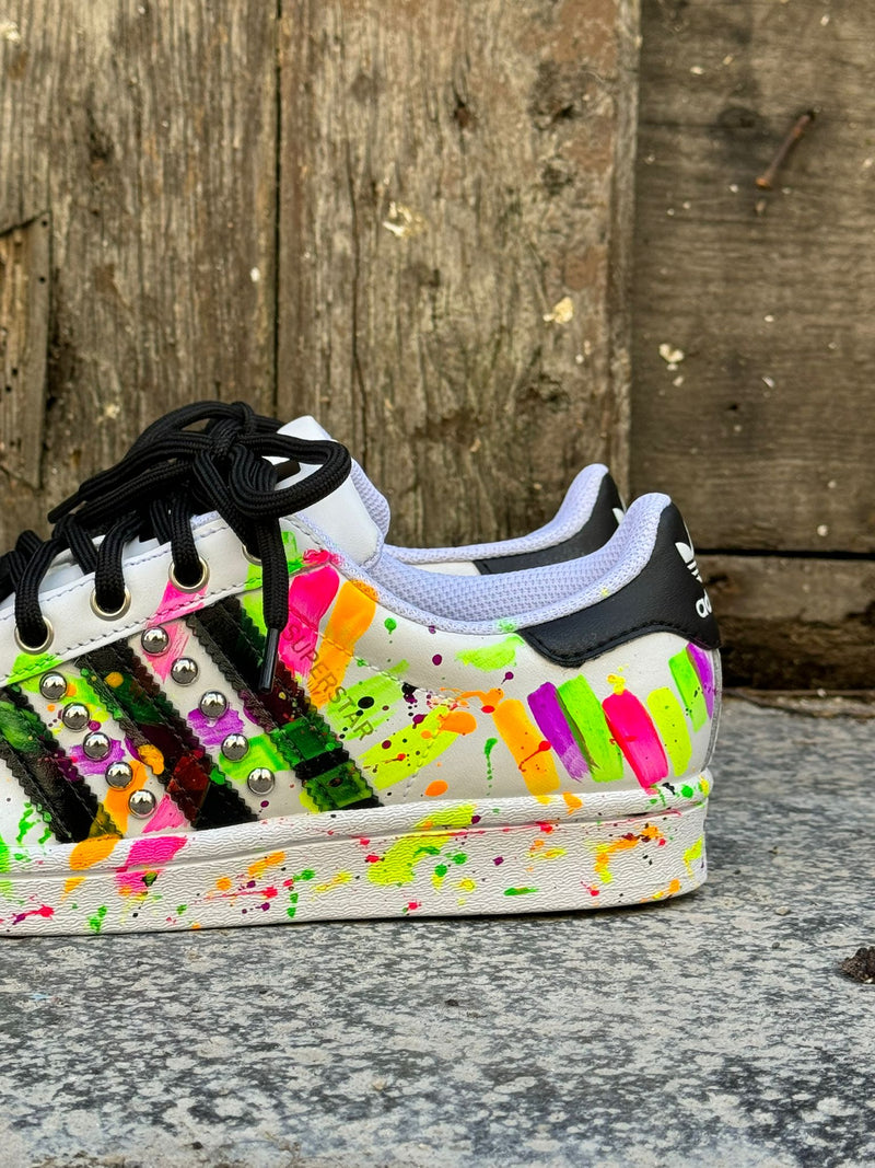 SUPERSTAR MULTICOLOR Snezed