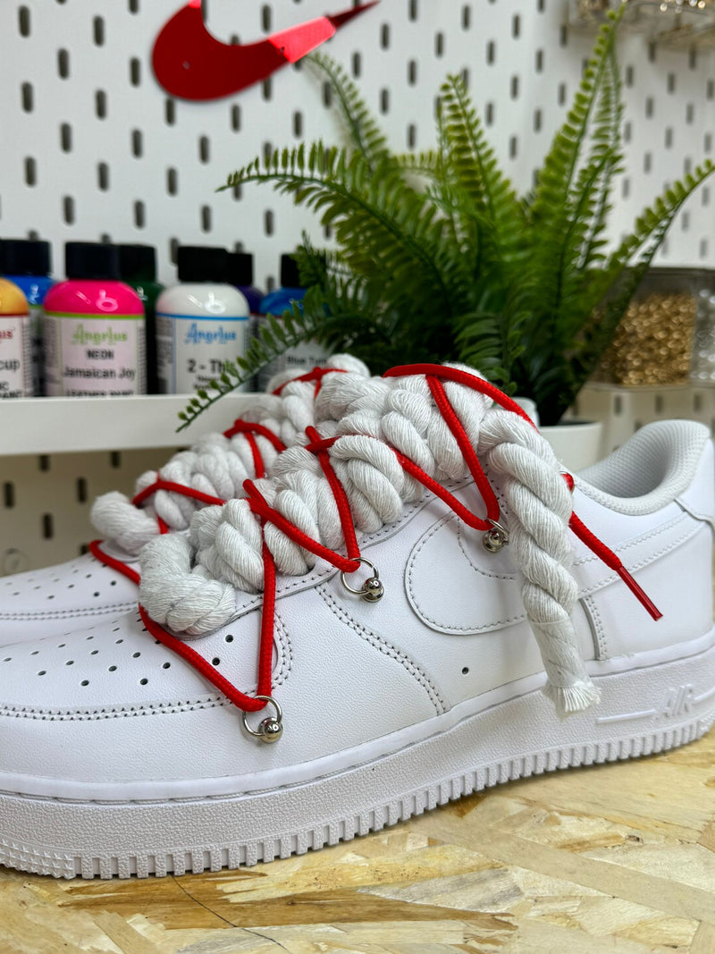 Snezed AIR FORCEROPE LACES TRIPLE RED