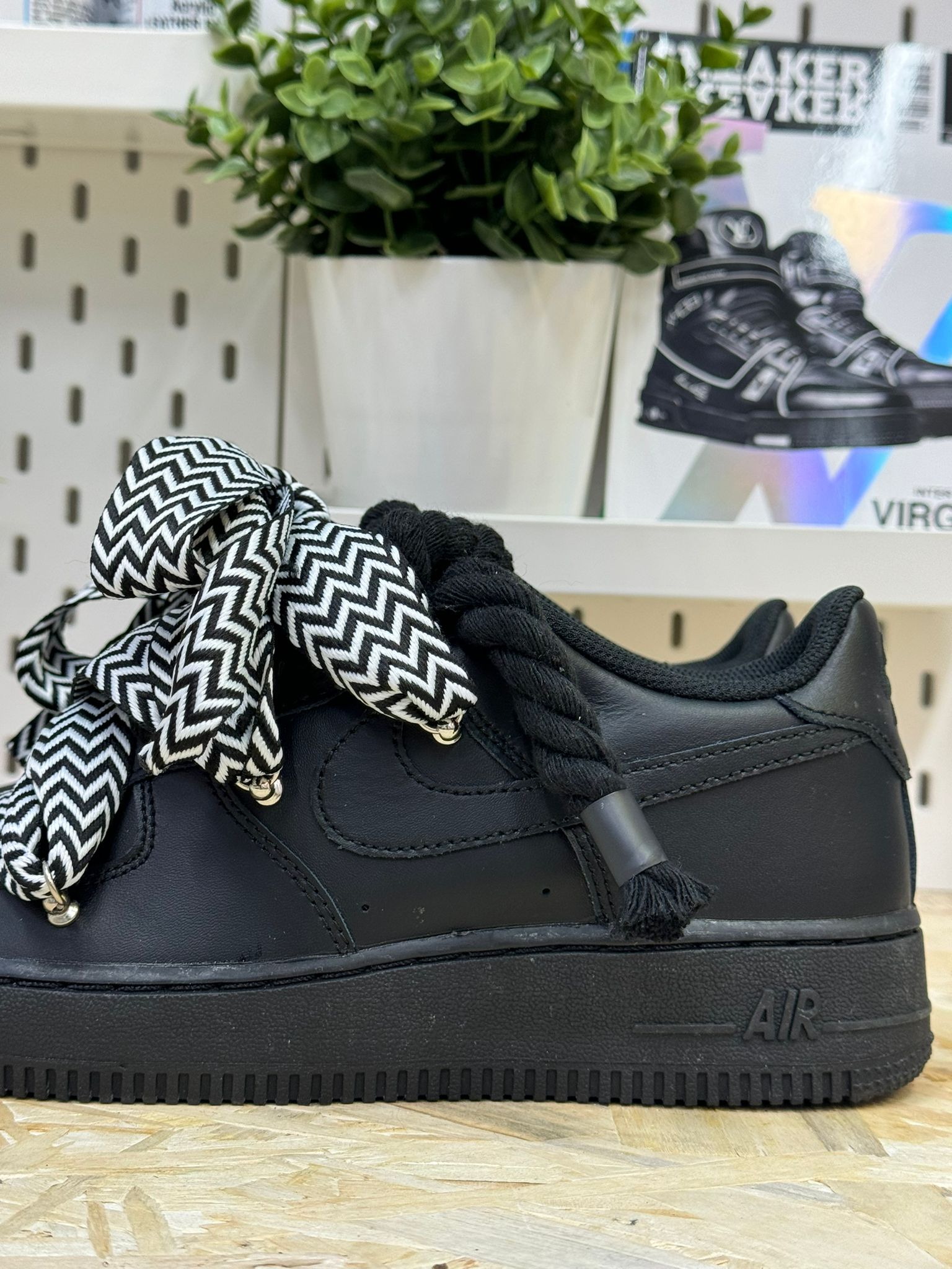Snezed AIR FORCEROPE TRIPLE LANVIN BLACK