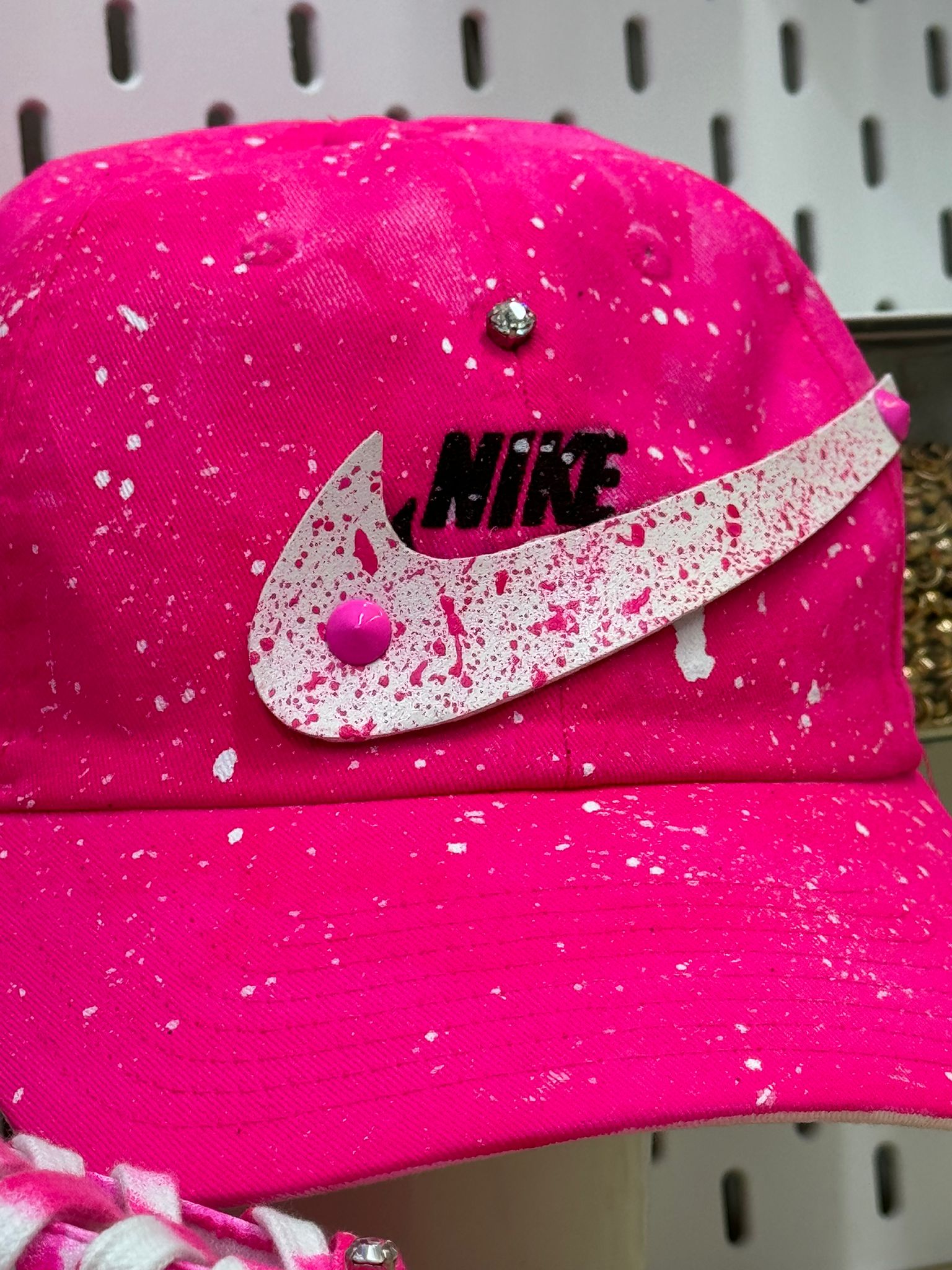 Snezed NIKE CAPCRISTAL PINK