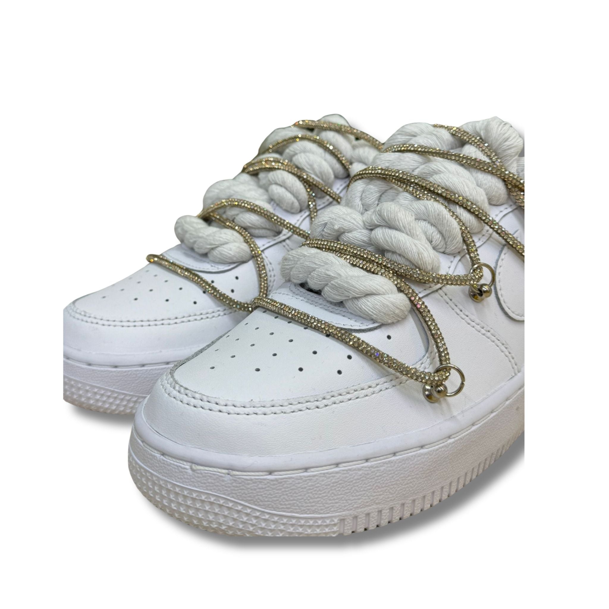 Snezed AIR FORCETRIPLE SWAROVSKI GOLD