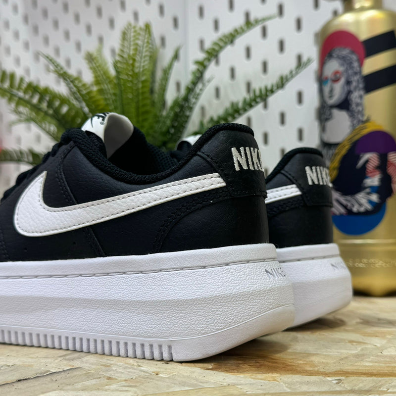 NIKE DM0113-002